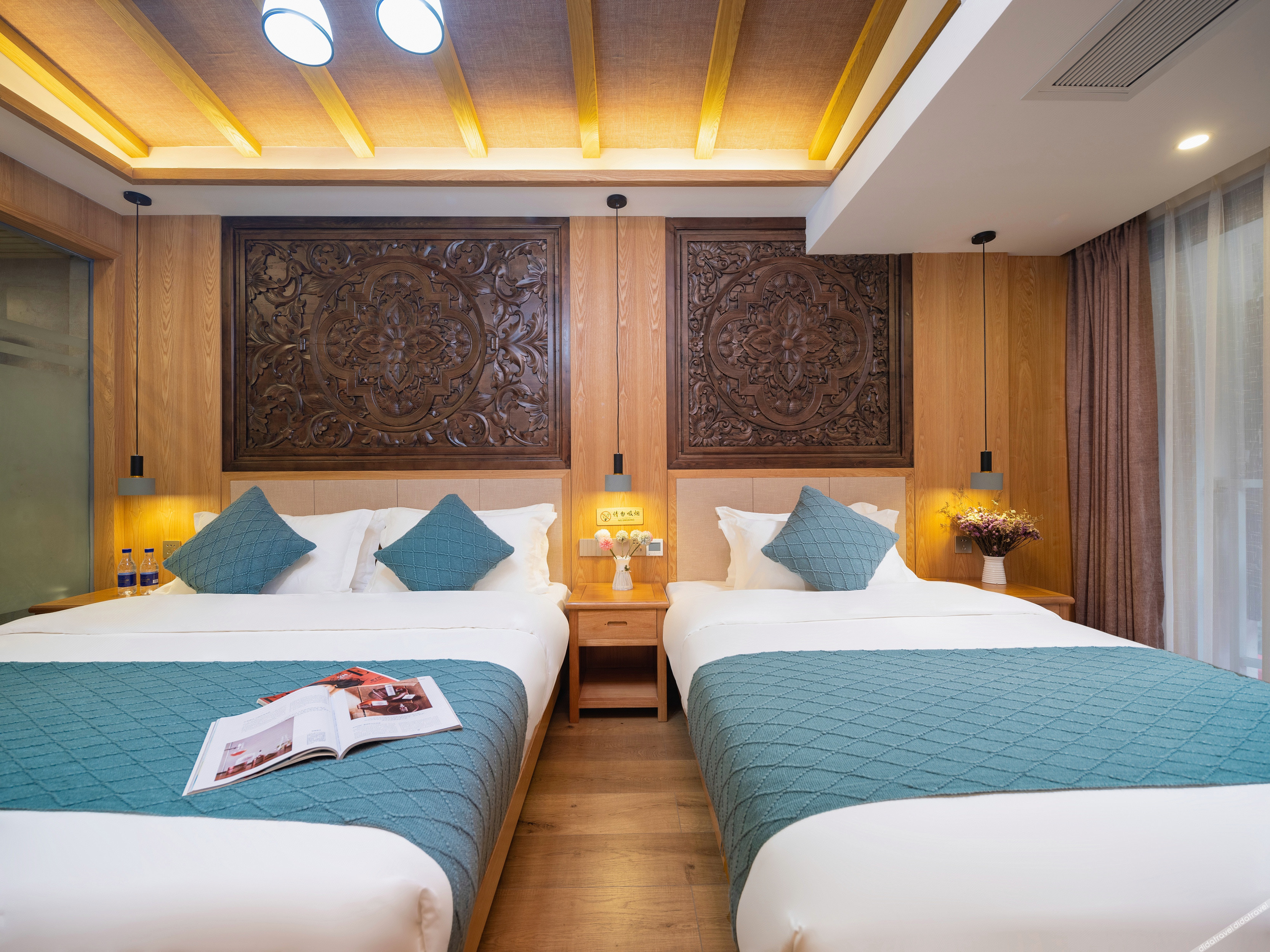 Xishuangbanna Flower Full court inn 3*