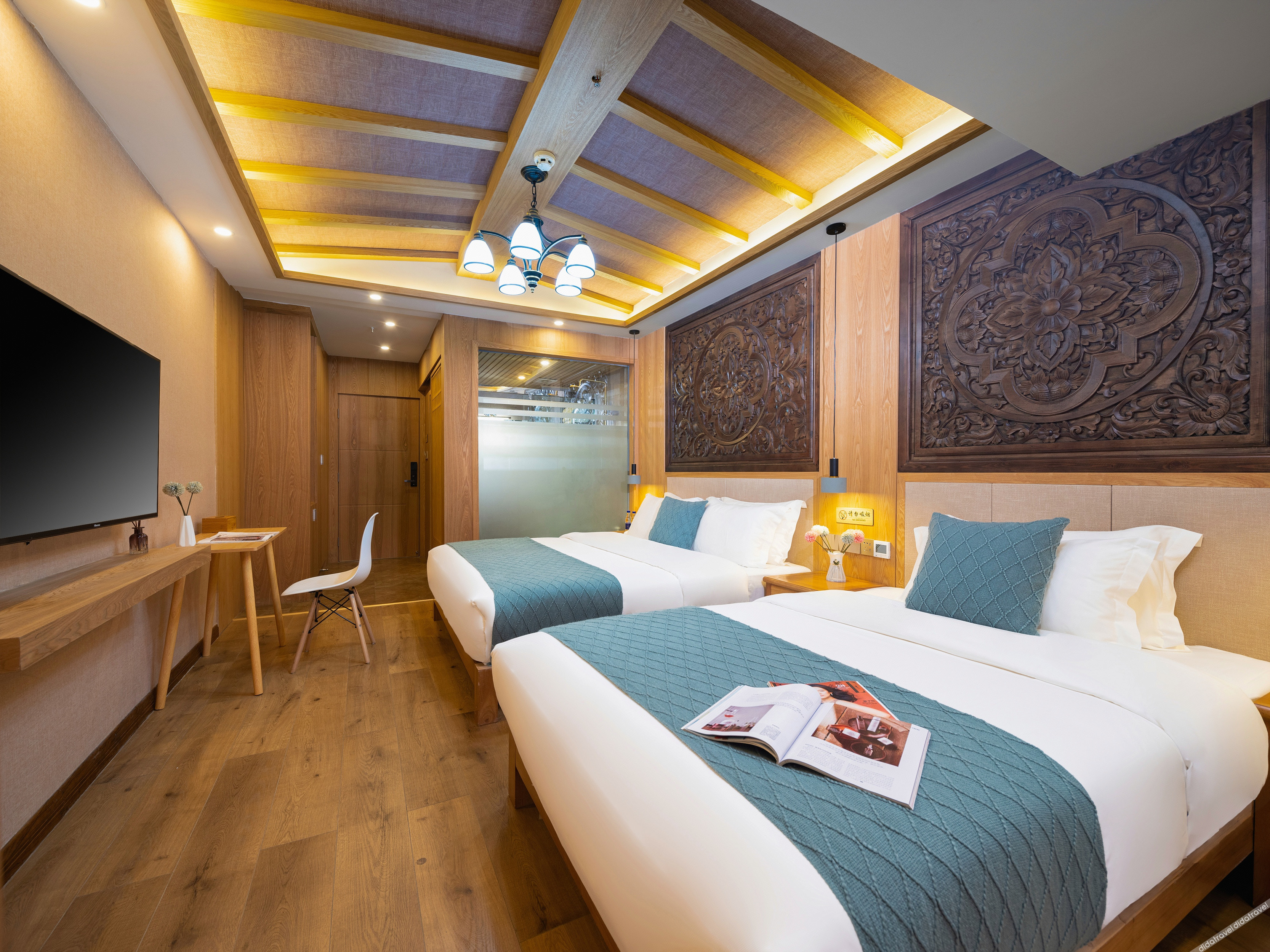 Xishuangbanna Flower Full court inn 3*
