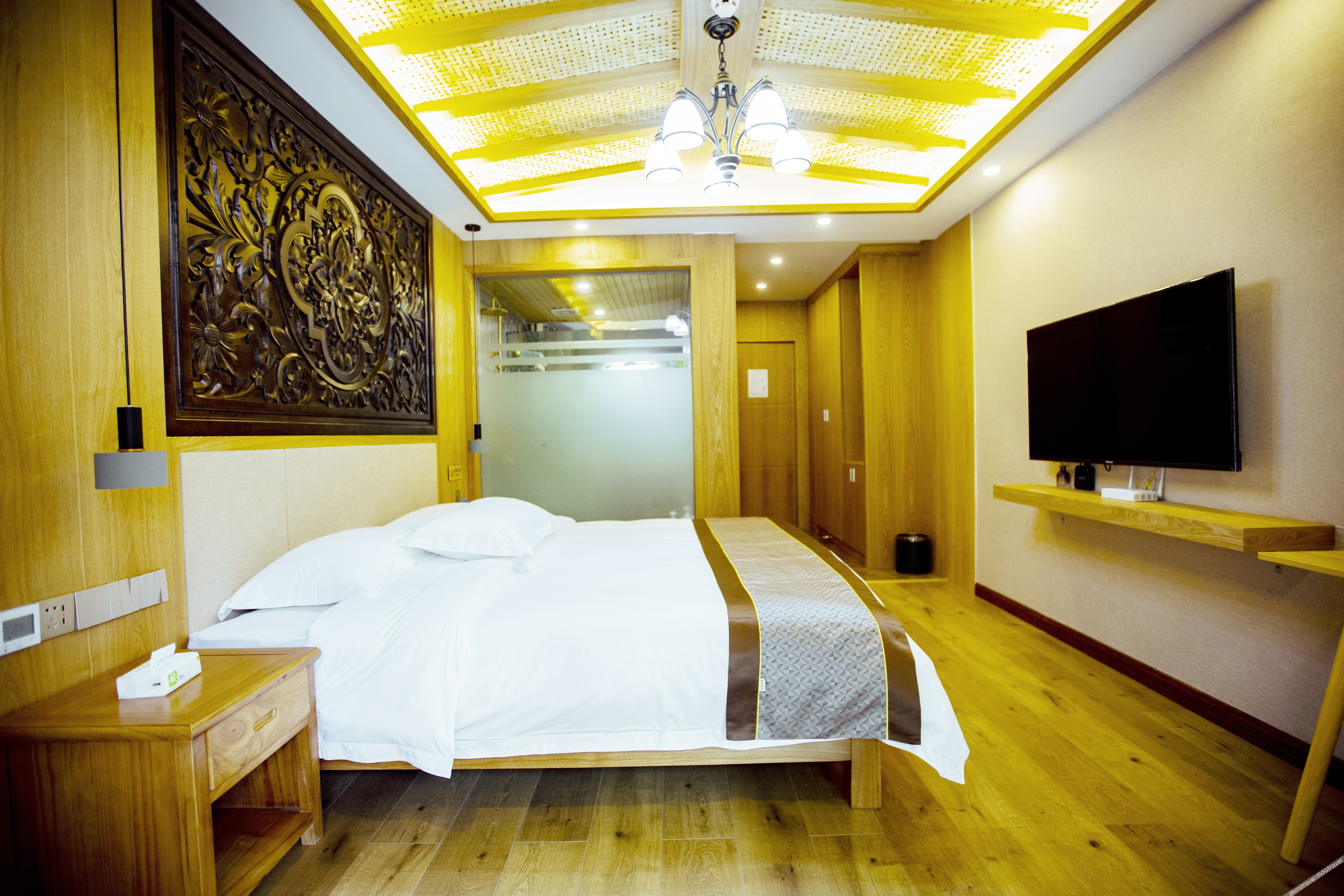Xishuangbanna Flower Full court inn 3*
