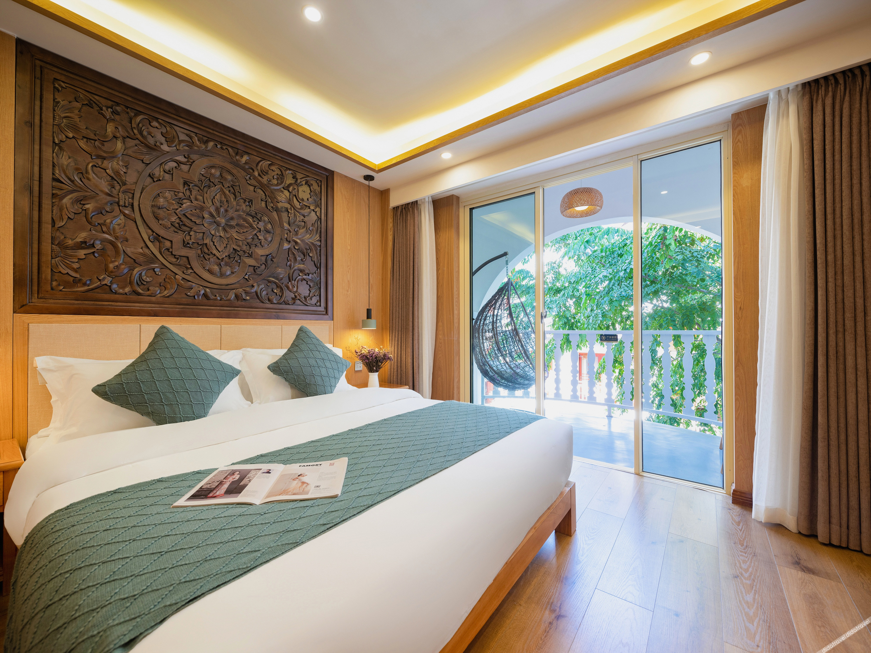 Xishuangbanna Flower Full court inn 3*