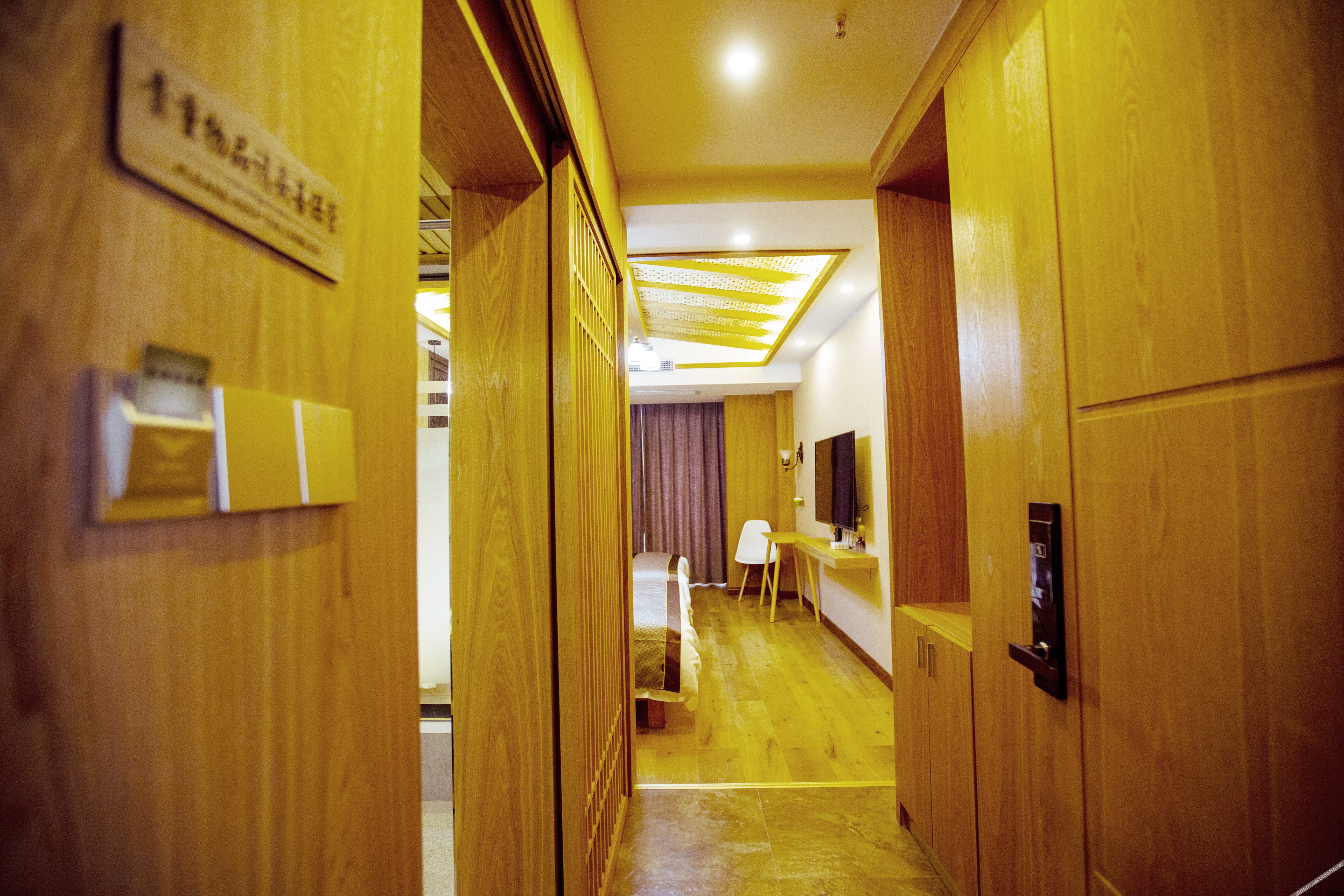 Xishuangbanna Flower Full court inn 3*
