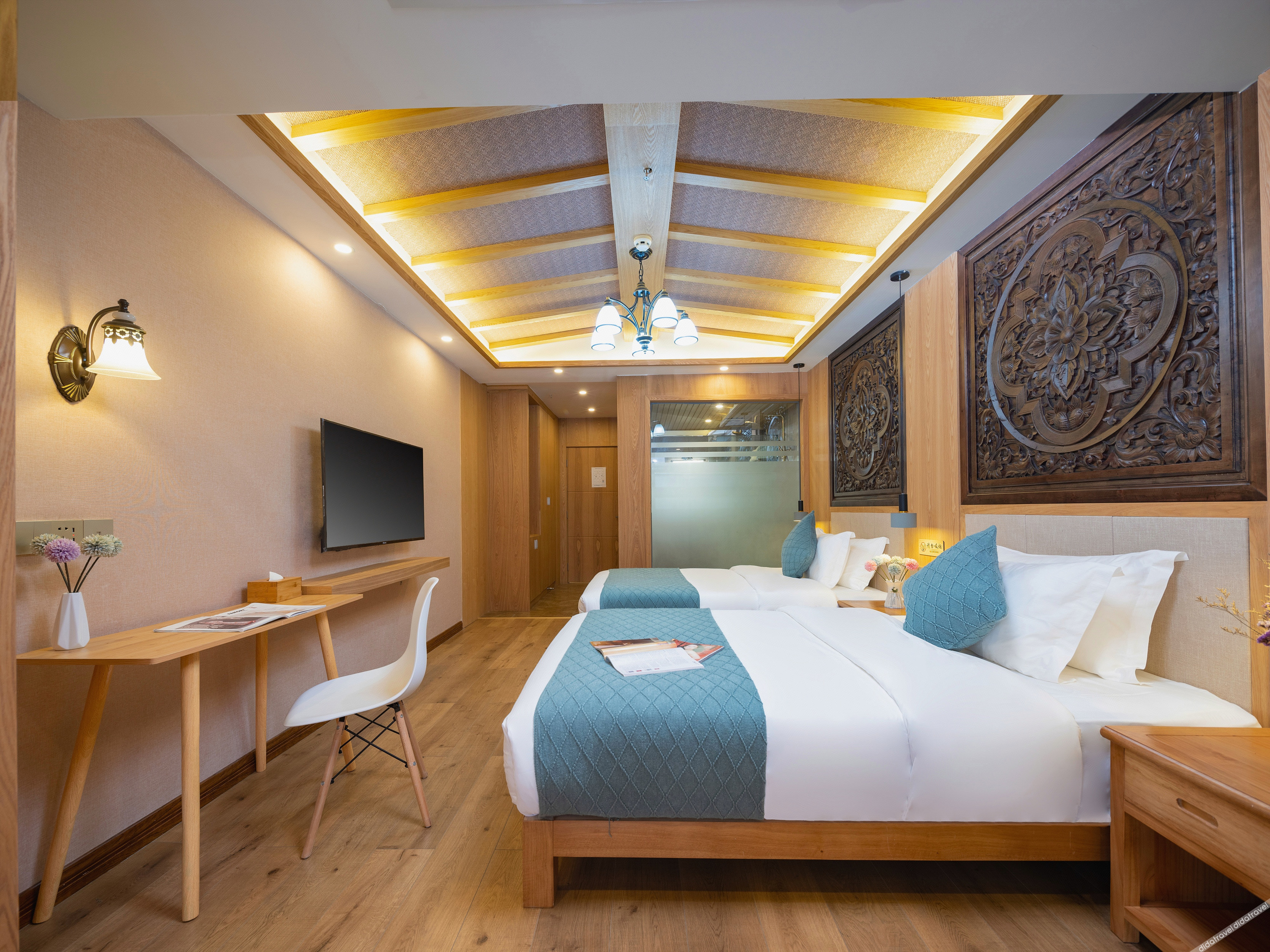 Xishuangbanna Flower Full court inn 3*