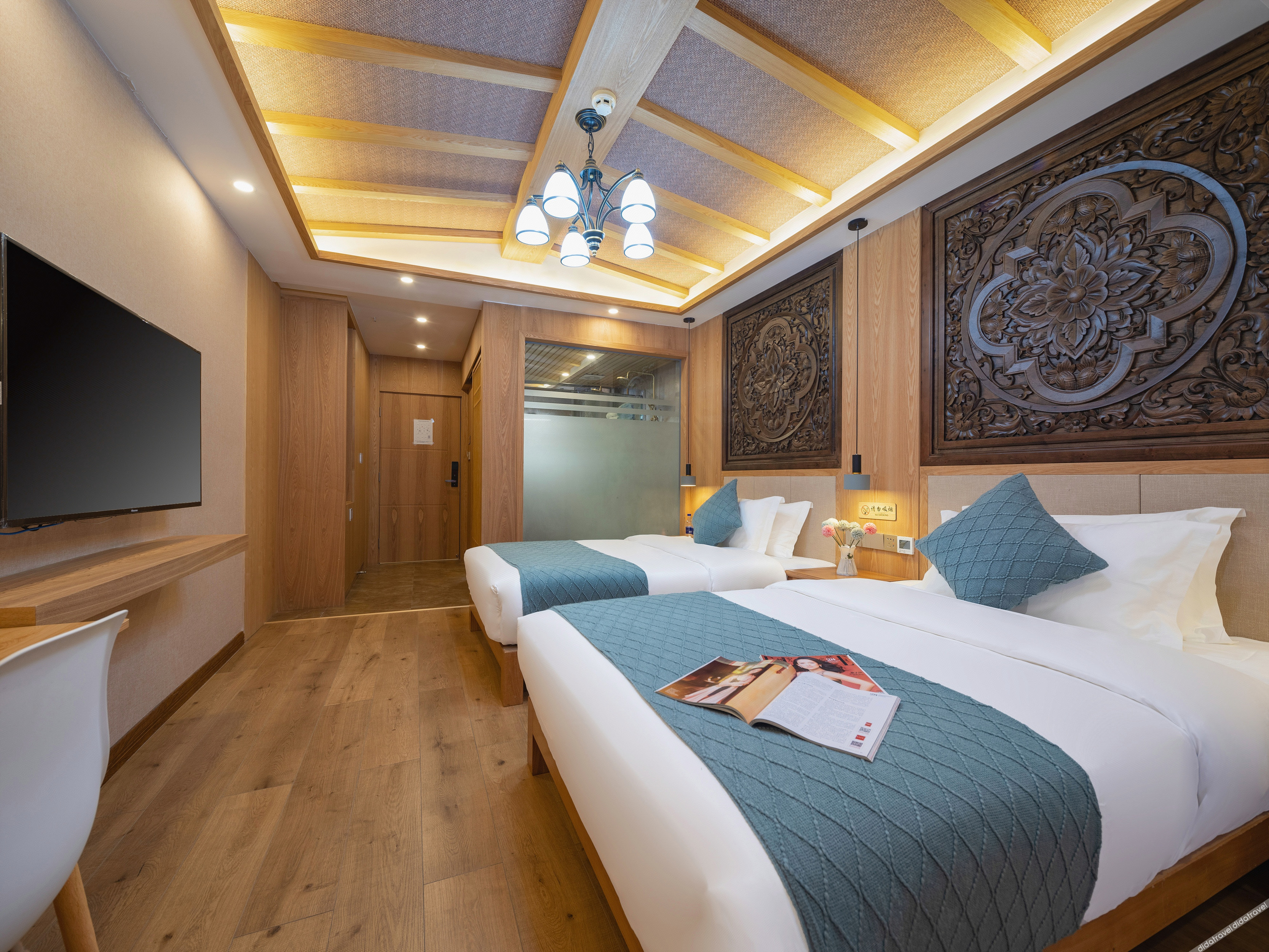 Xishuangbanna Flower Full court inn 3*