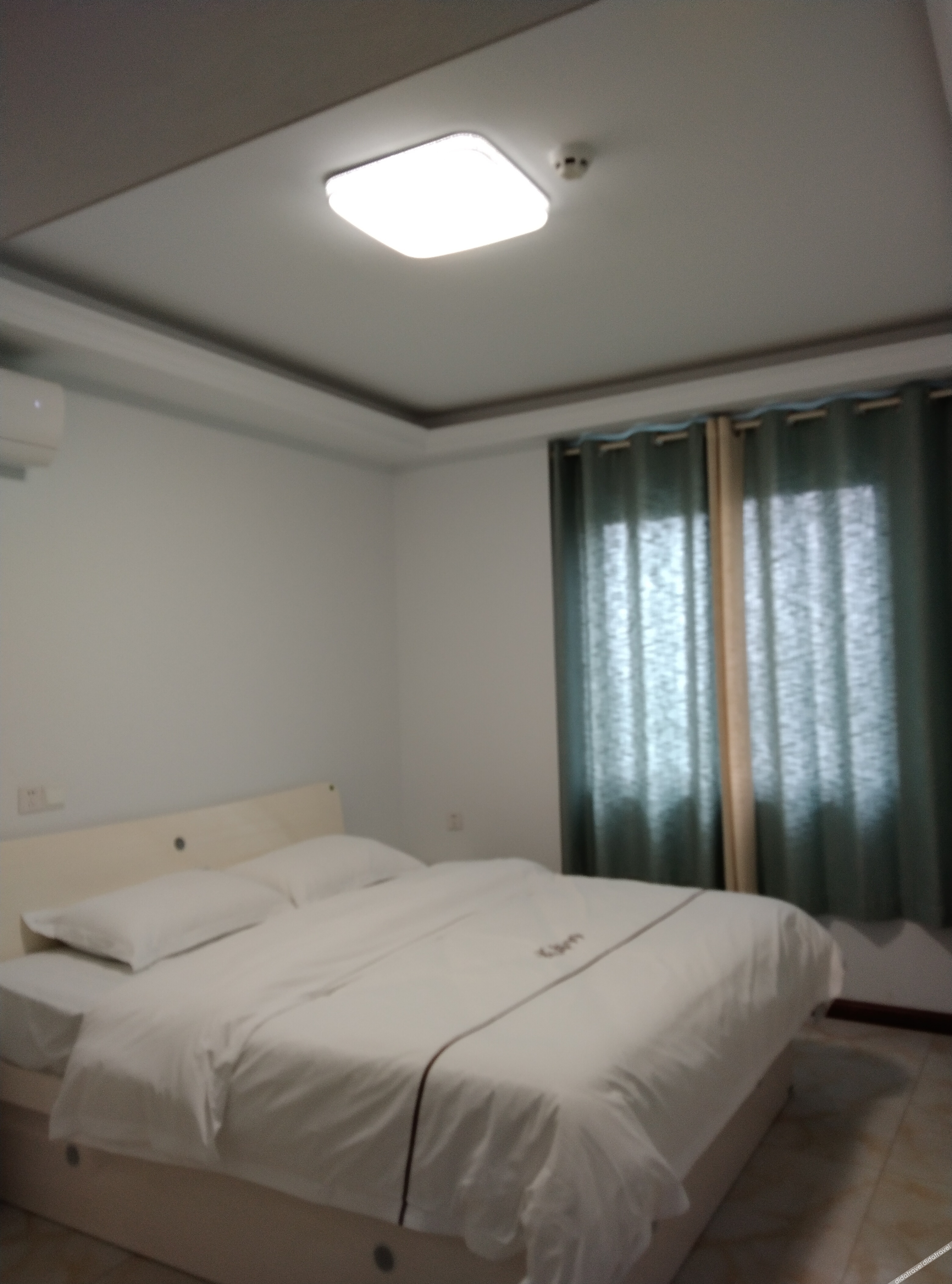 Sansheng Hotel 1*
