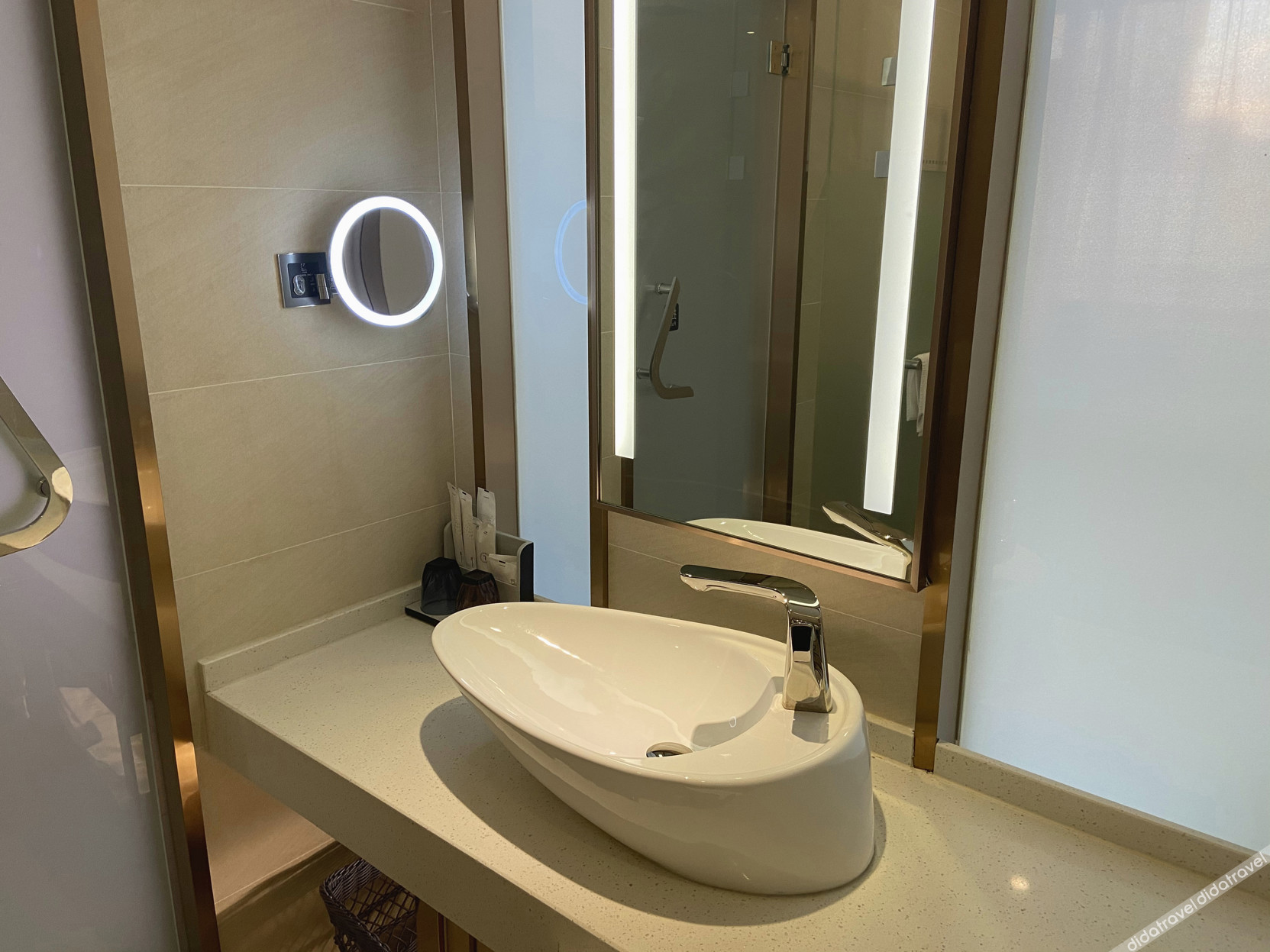 Xana Hotelle Hotel (Shenyang Railway Station Medical University First Hospital) 3*