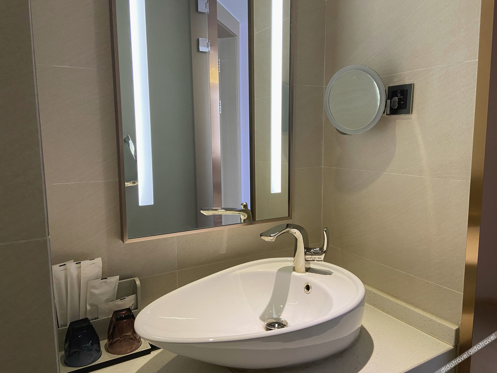 Xana Hotelle Hotel (Shenyang Railway Station Medical University First Hospital) 3*