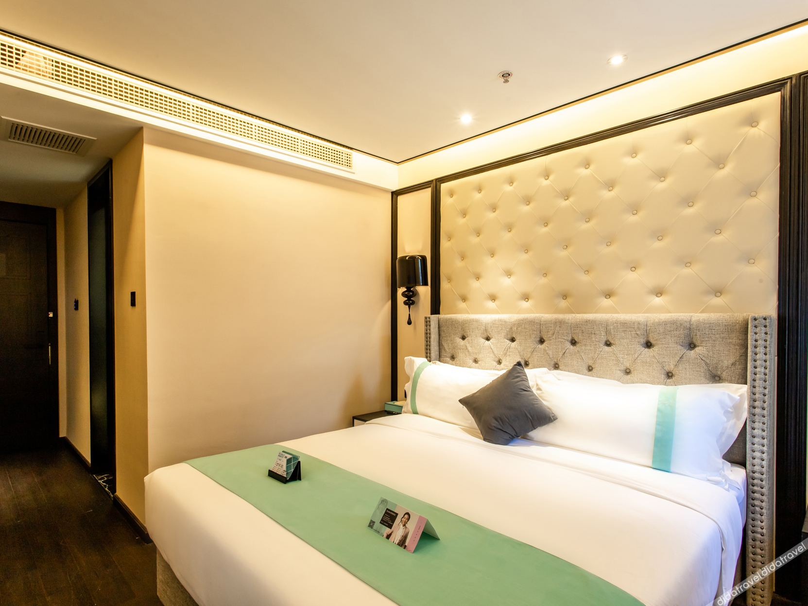 Xana Hotelle Hotel (Shenyang Railway Station Medical University First Hospital) 3*