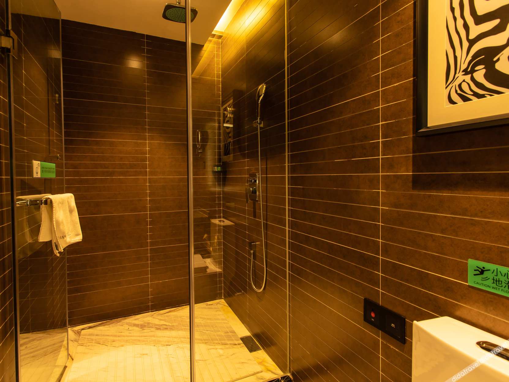 Xana Hotelle Hotel (Shenyang Railway Station Medical University First Hospital) 3*