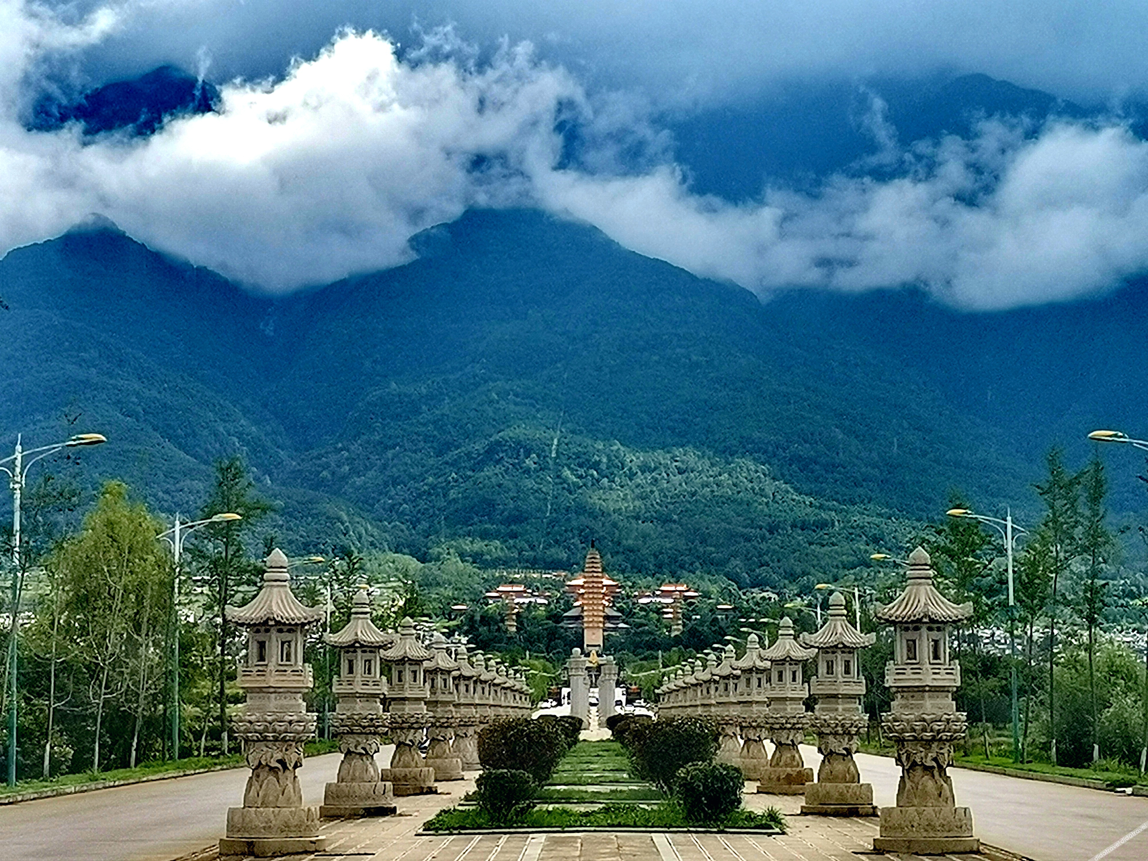 Dali Ancient City Shuangqing Inn 2*