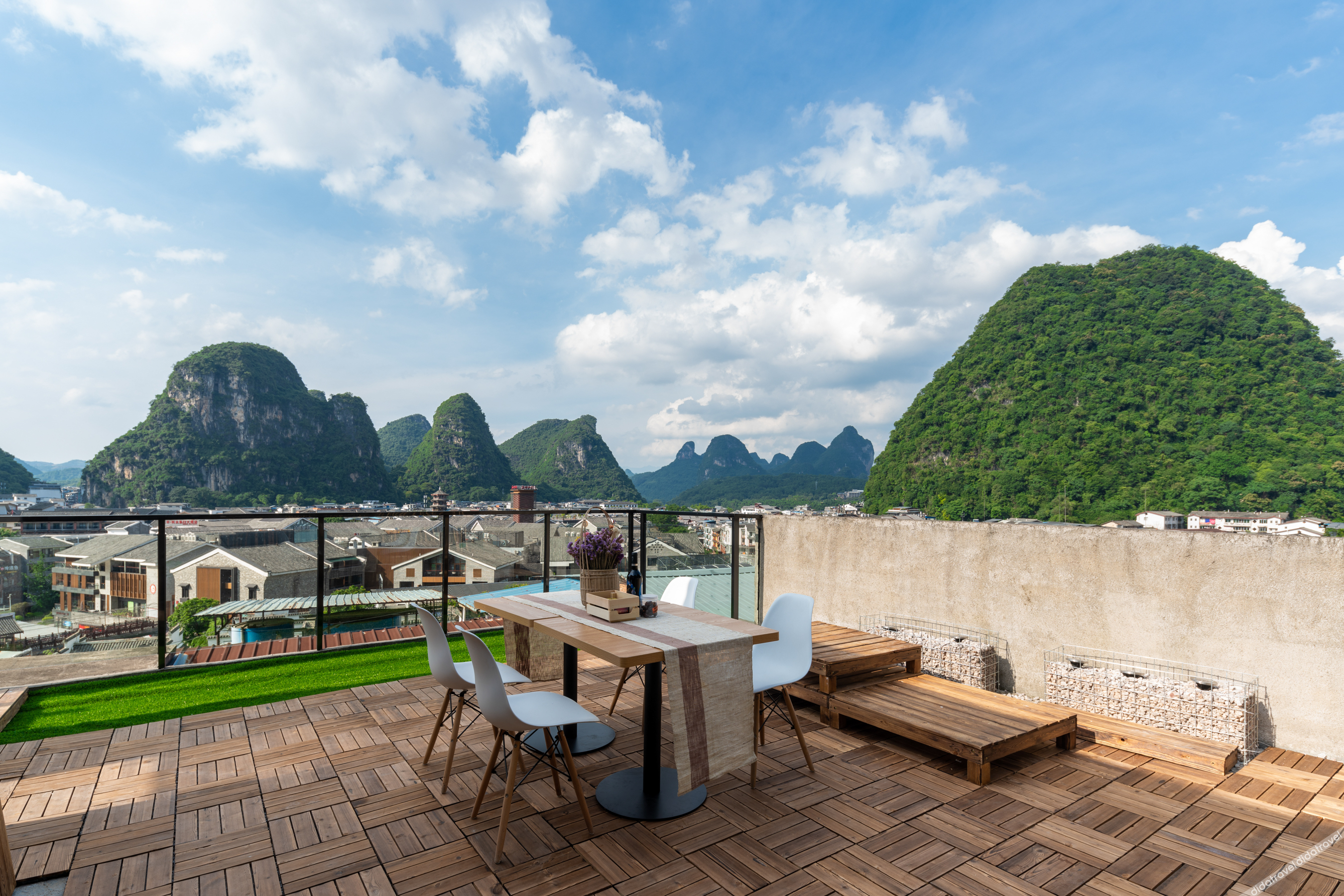 Floral Hotel· Pantaoshu Hotel(Yangshuo West Street Lijiang Branch) 3*