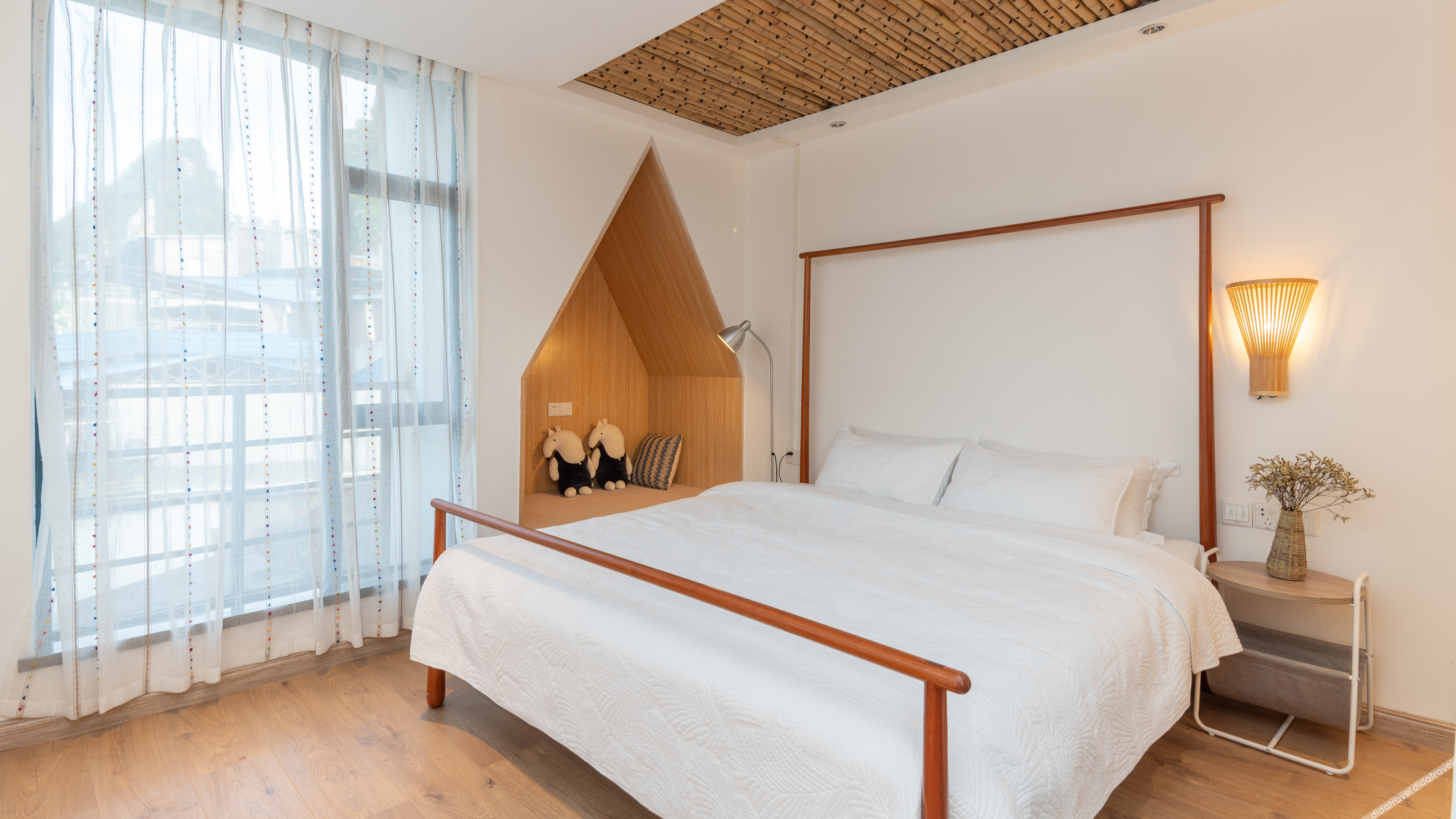 Floral Hotel· Pantaoshu Hotel(Yangshuo West Street Lijiang Branch) 3*