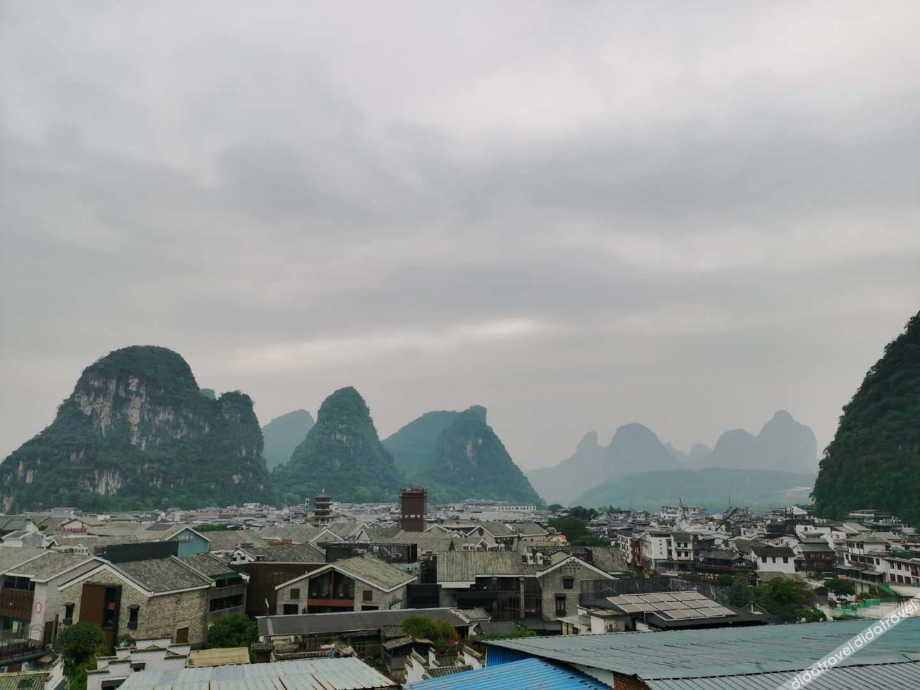 Floral Hotel· Pantaoshu Hotel(Yangshuo West Street Lijiang Branch) 3*