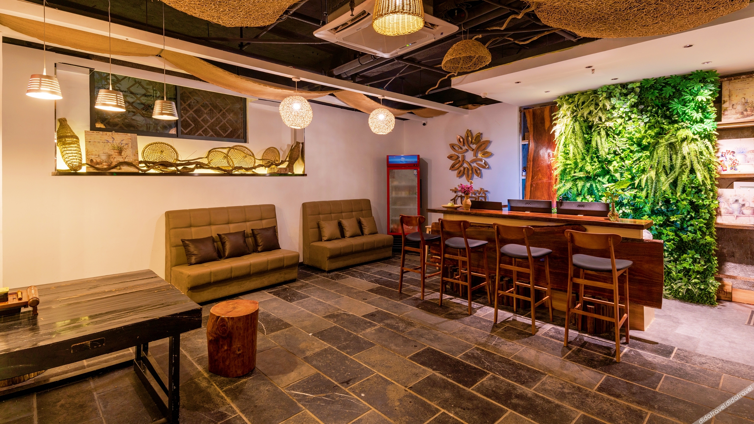 Floral Hotel· Pantaoshu Hotel(Yangshuo West Street Lijiang Branch) 3*