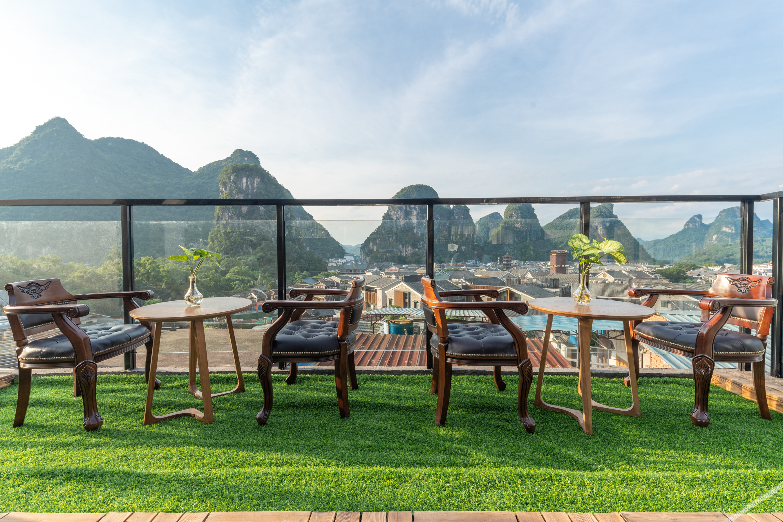 Floral Hotel· Pantaoshu Hotel(Yangshuo West Street Lijiang Branch) 3*