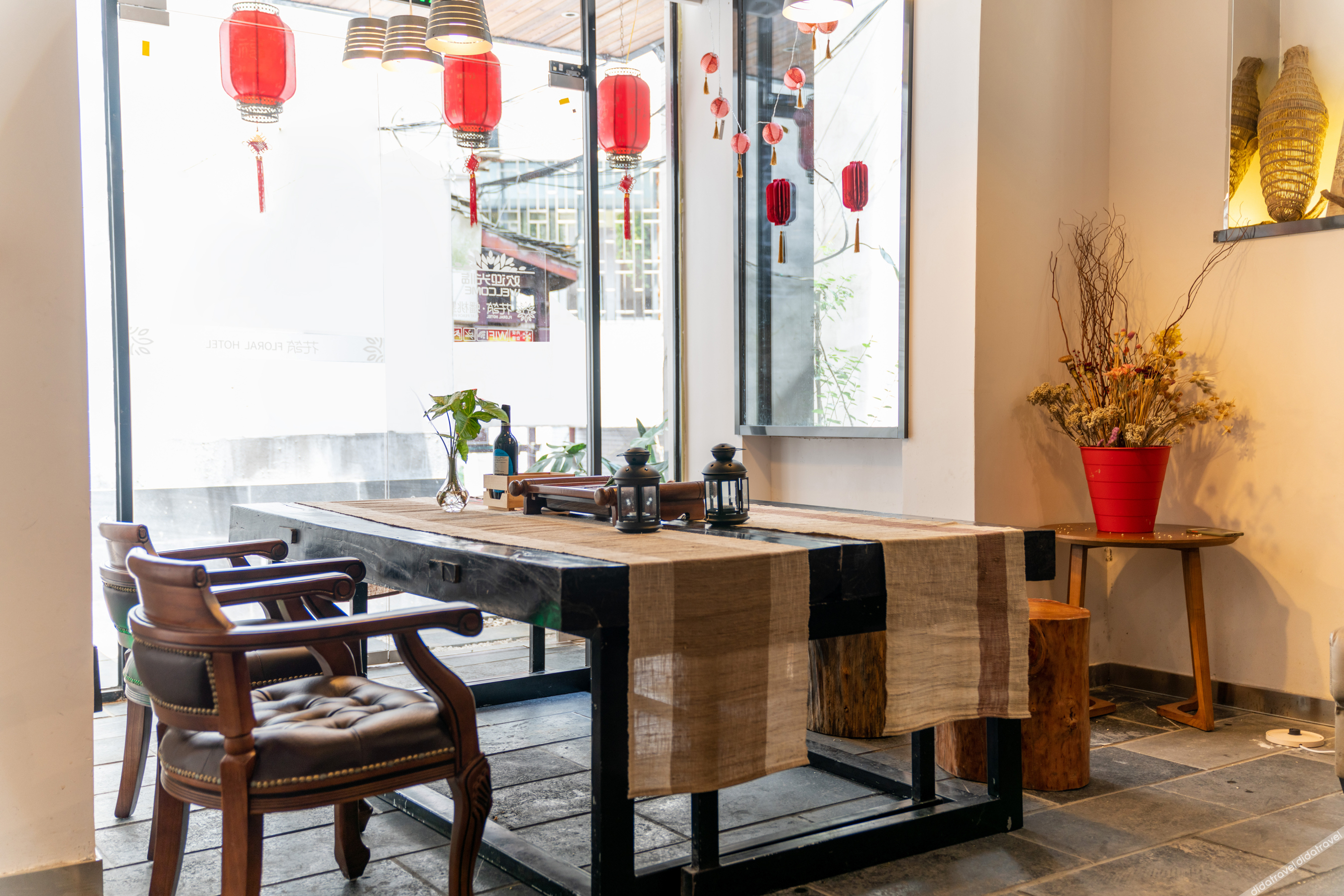 Floral Hotel· Pantaoshu Hotel(Yangshuo West Street Lijiang Branch) 3*