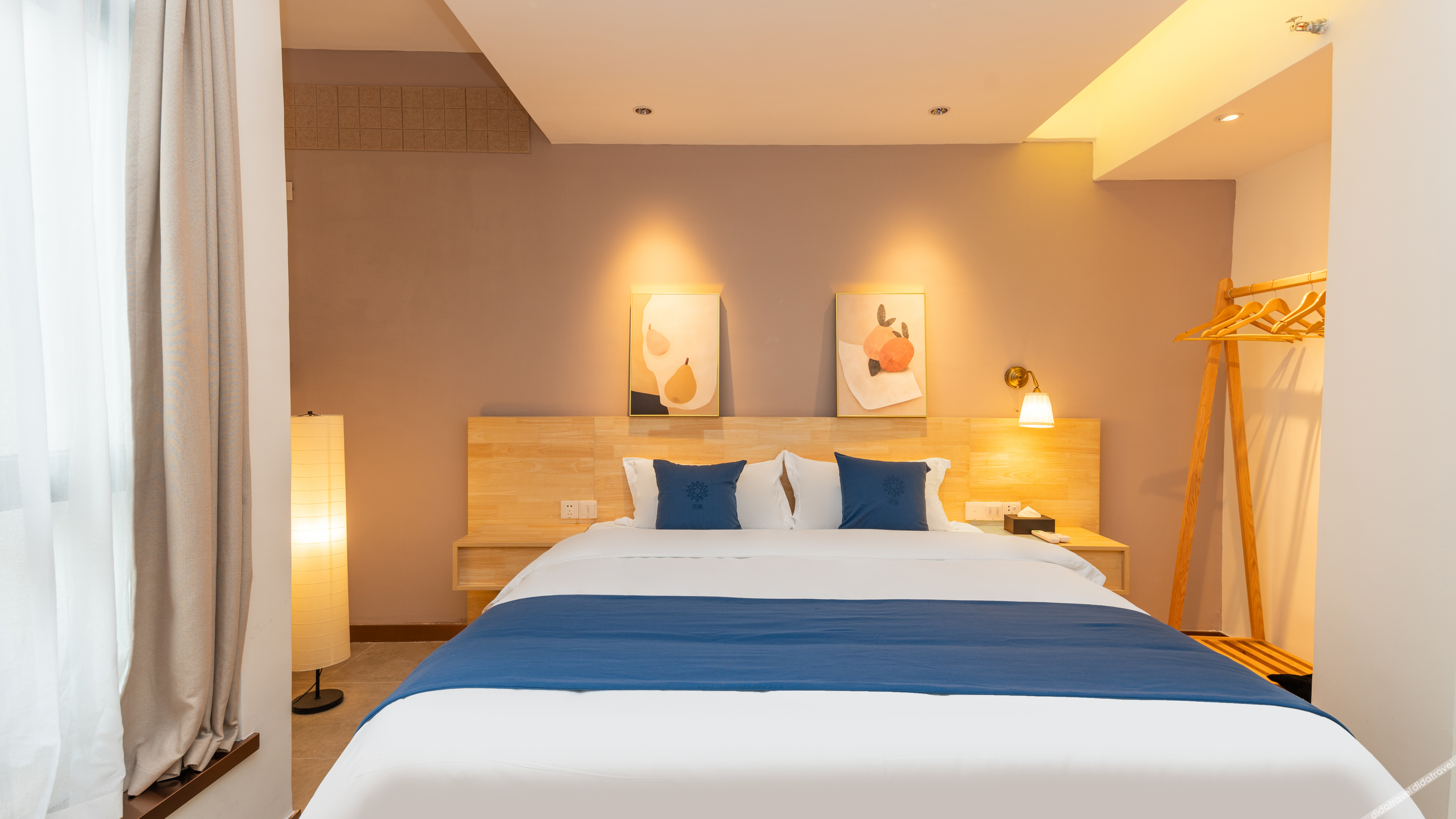 Floral Hotel· Pantaoshu Hotel(Yangshuo West Street Lijiang Branch) 3*