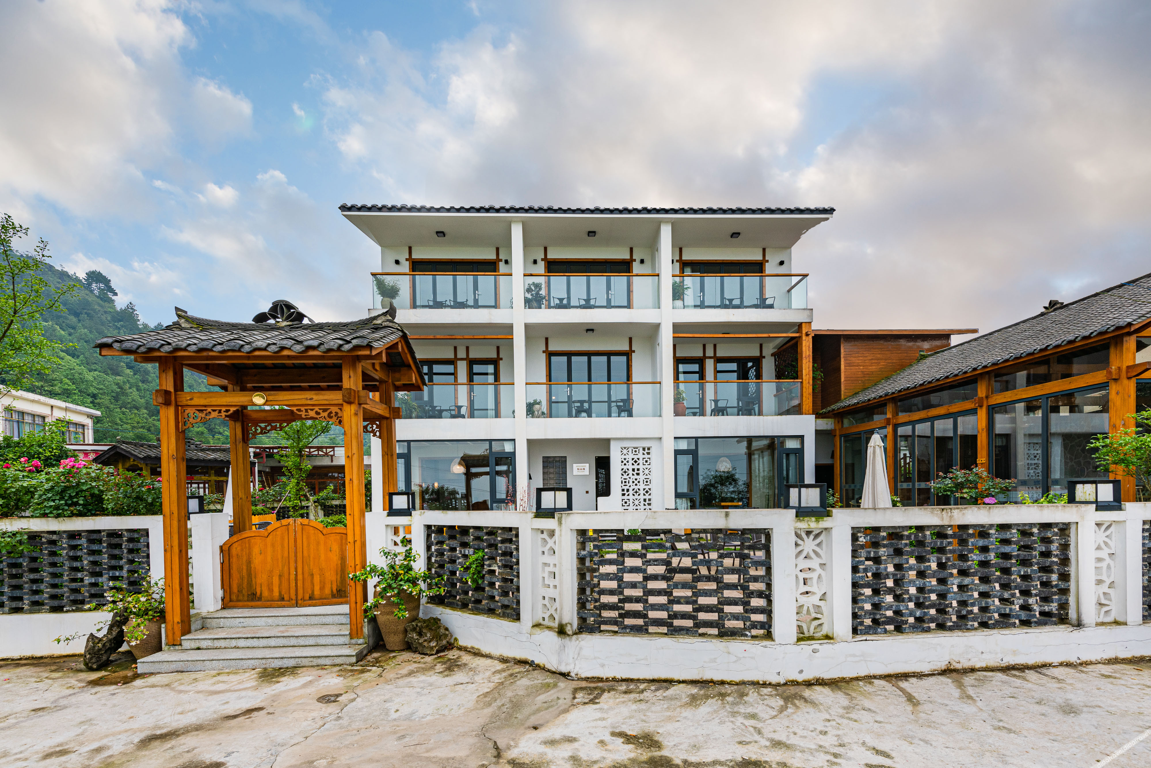 Floral Hotel·Guiyang Xingxiu Hotel 3*