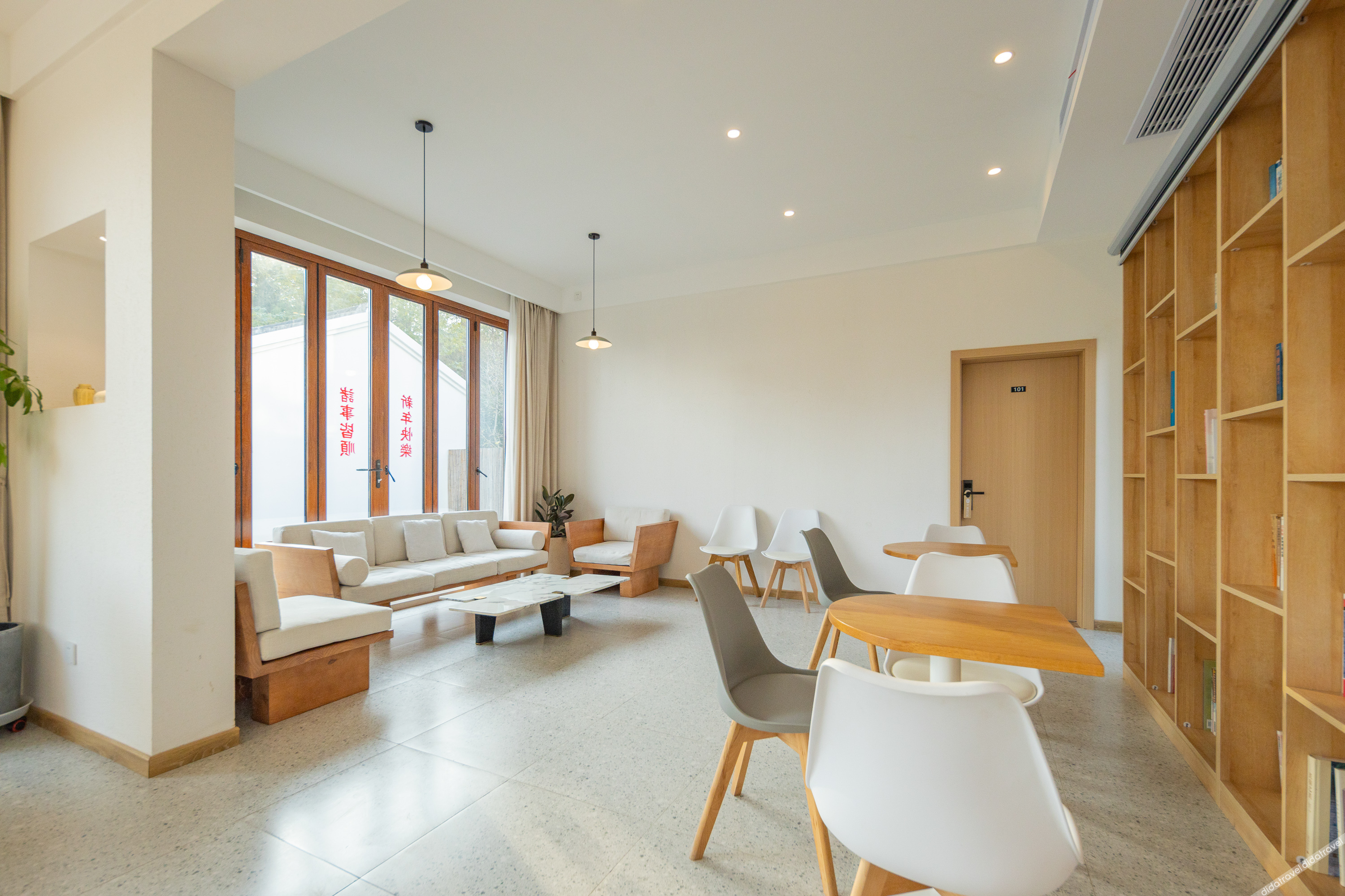 Floral Hotel· Shanghai Jiuxiang hotel (Chongming Forest Park store) 0*