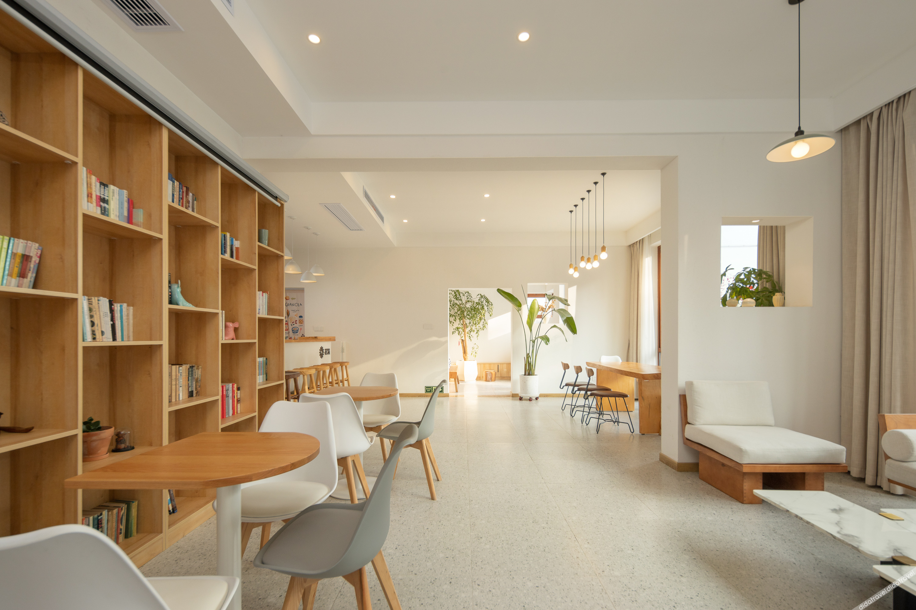 Floral Hotel· Shanghai Jiuxiang hotel (Chongming Forest Park store) 0*