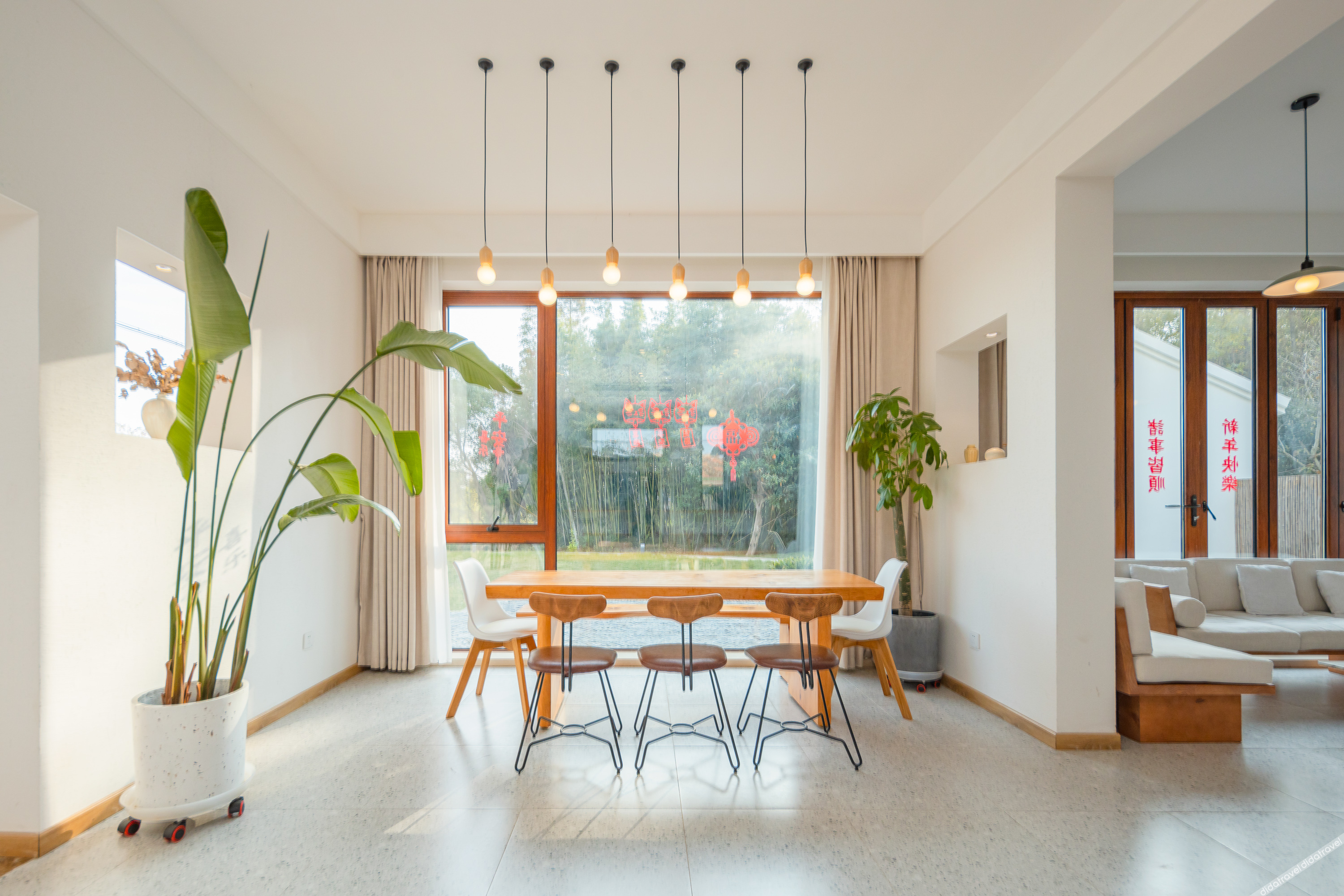 Floral Hotel· Shanghai Jiuxiang hotel (Chongming Forest Park store) 0*