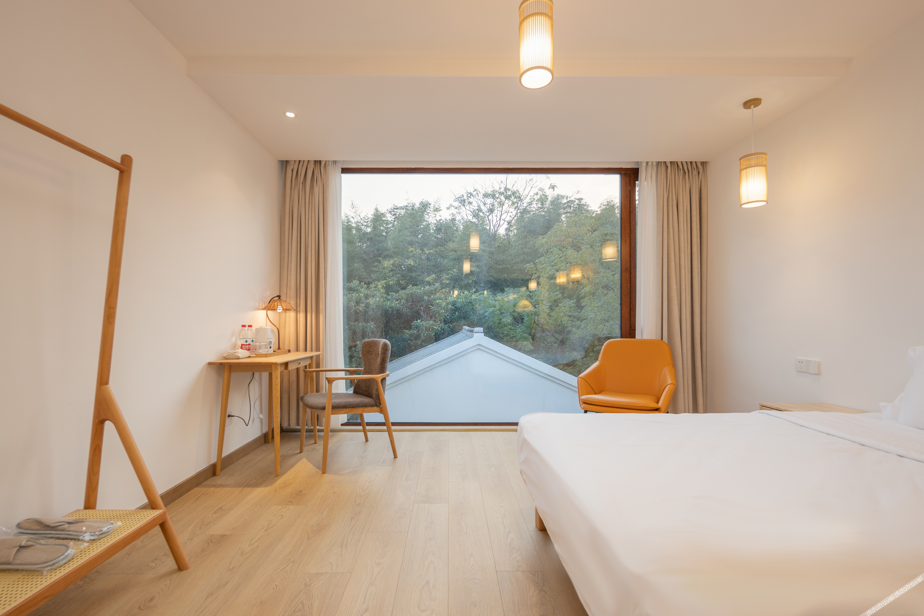 Floral Hotel· Shanghai Jiuxiang hotel (Chongming Forest Park store) 0*