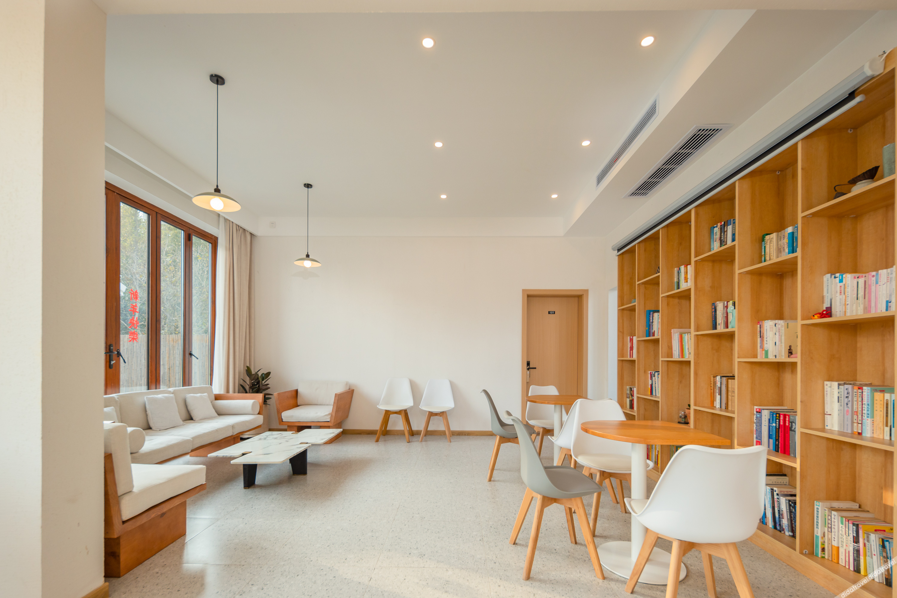 Floral Hotel· Shanghai Jiuxiang hotel (Chongming Forest Park store) 0*