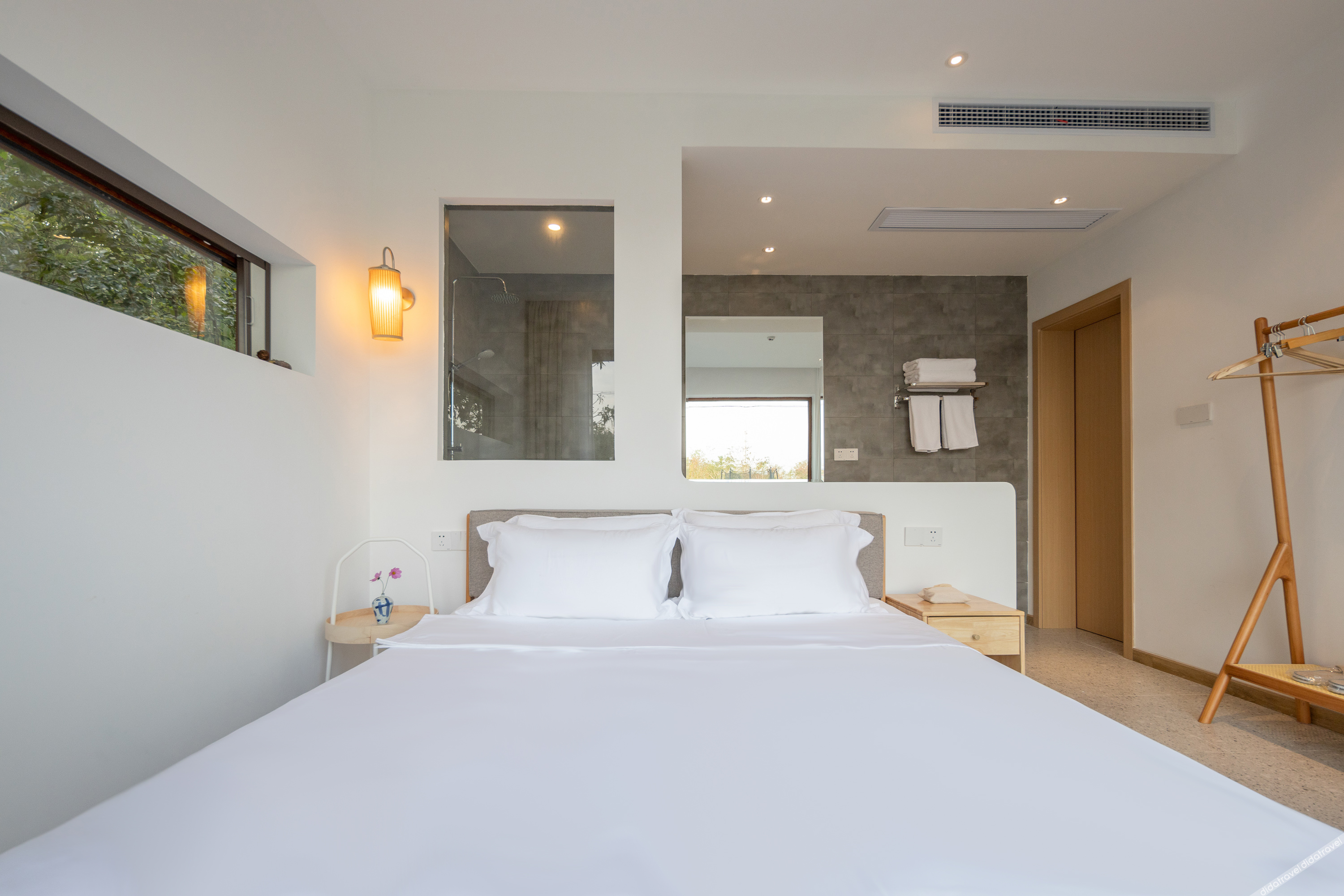 Floral Hotel· Shanghai Jiuxiang hotel (Chongming Forest Park store) 0*