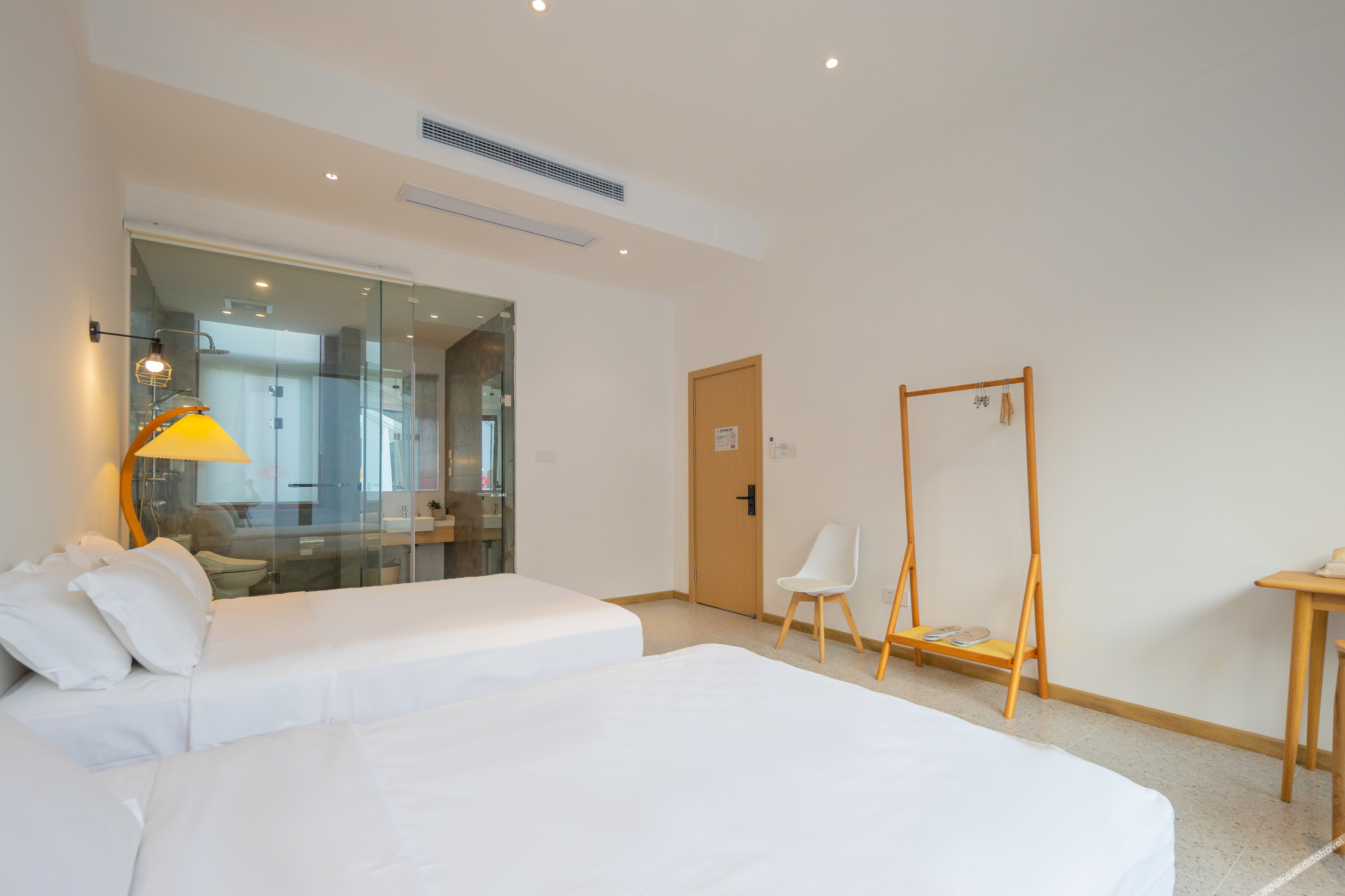 Floral Hotel· Shanghai Jiuxiang hotel (Chongming Forest Park store) 0*