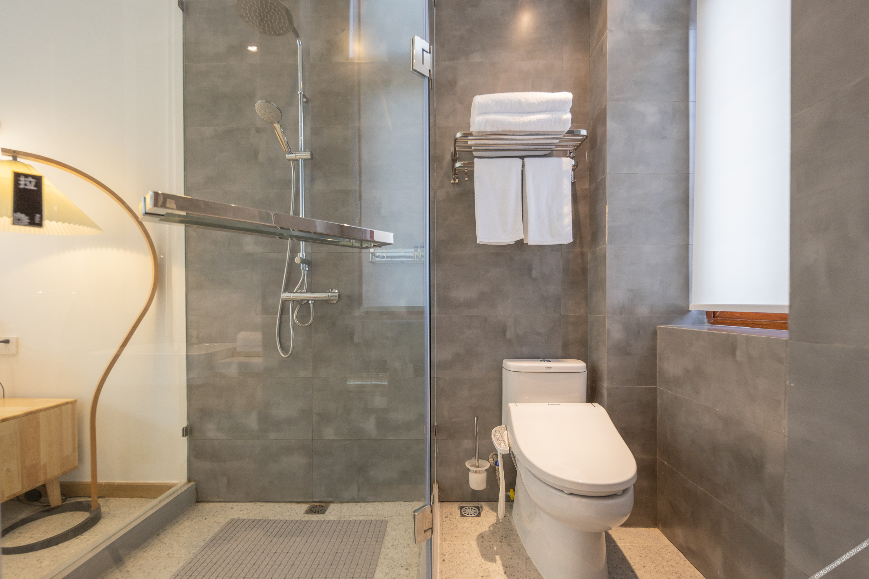 Floral Hotel· Shanghai Jiuxiang hotel (Chongming Forest Park store) 0*
