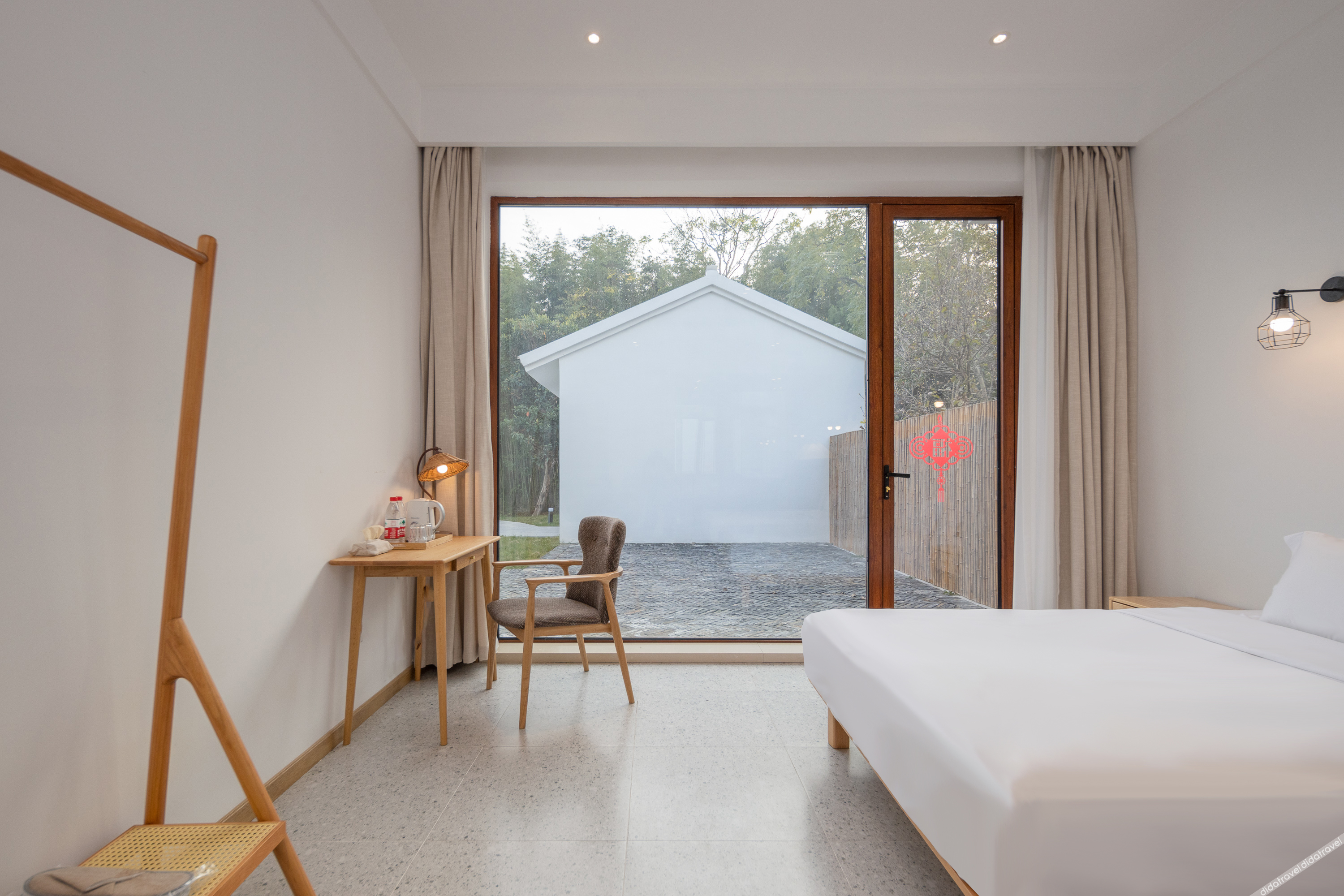 Floral Hotel· Shanghai Jiuxiang hotel (Chongming Forest Park store) 0*