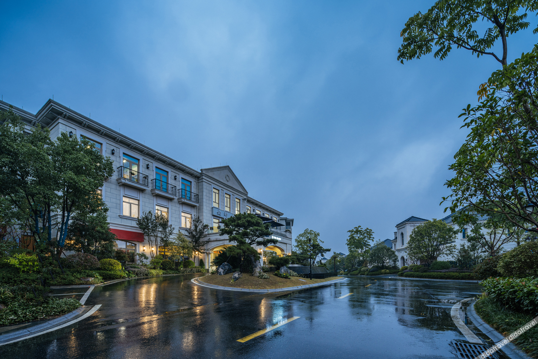 Floral Hotel · Anji Banshan Boling Resort Hotel 3*