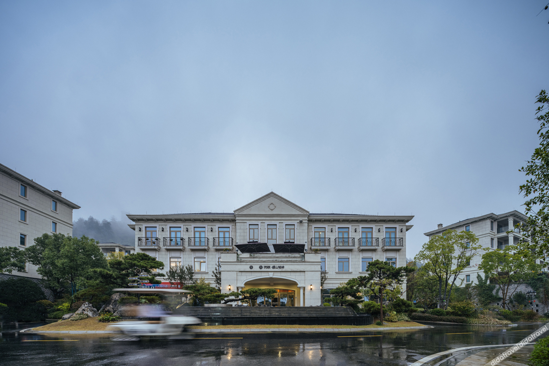 Floral Hotel · Anji Banshan Boling Resort Hotel 3*