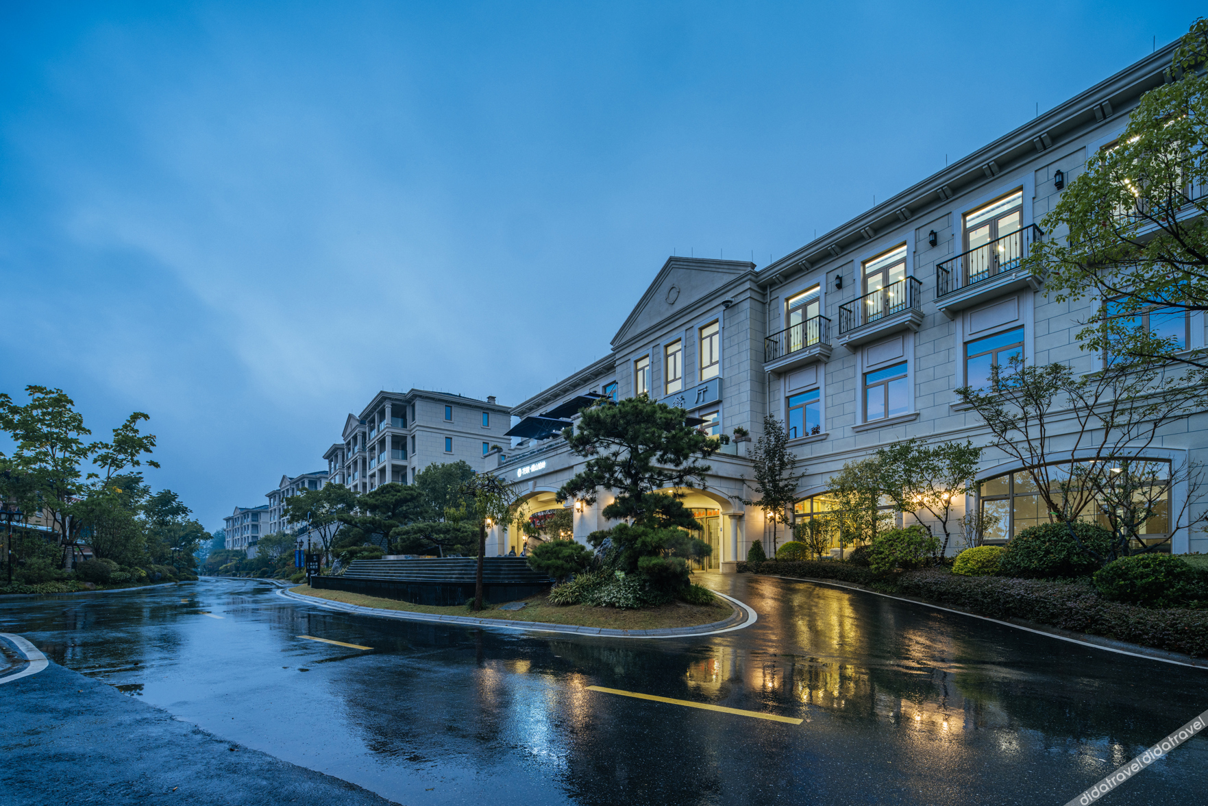 Floral Hotel · Anji Banshan Boling Resort Hotel 3*