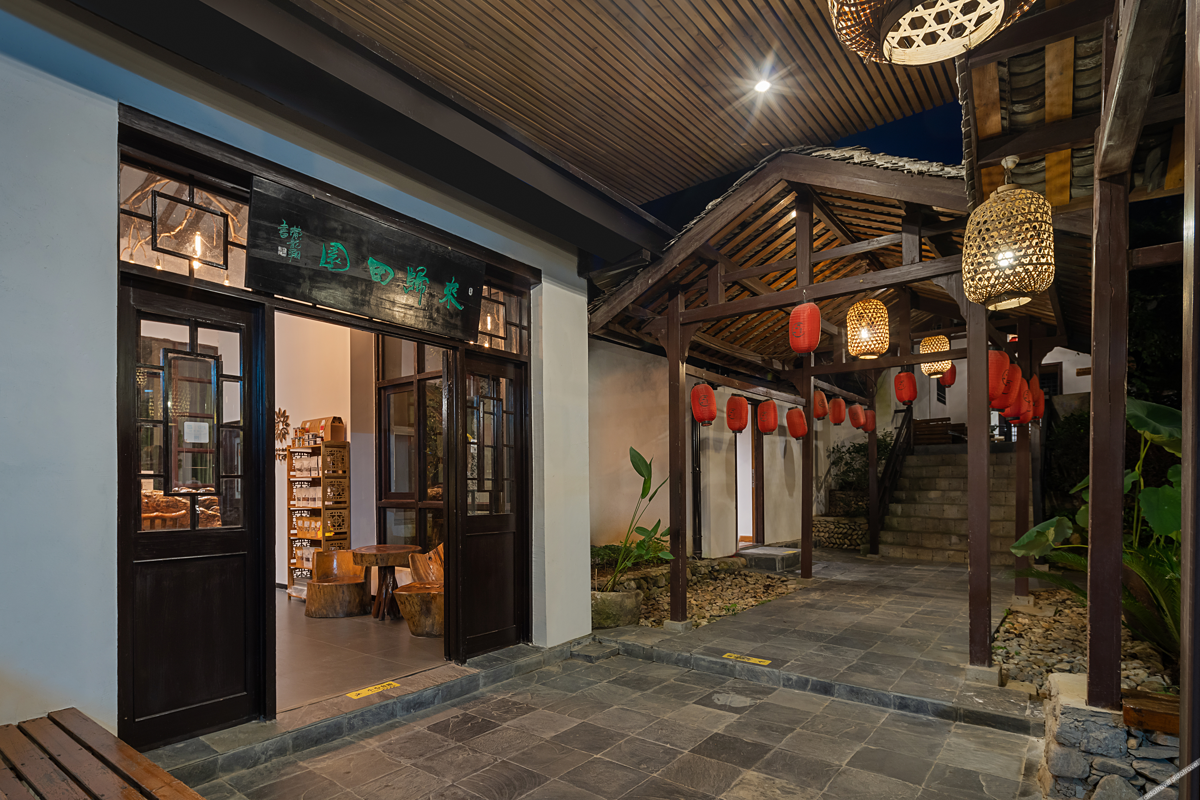 Floral Hotel·Laigui road Wang hotel (Donglin Temple Lushan cableway store) 3*