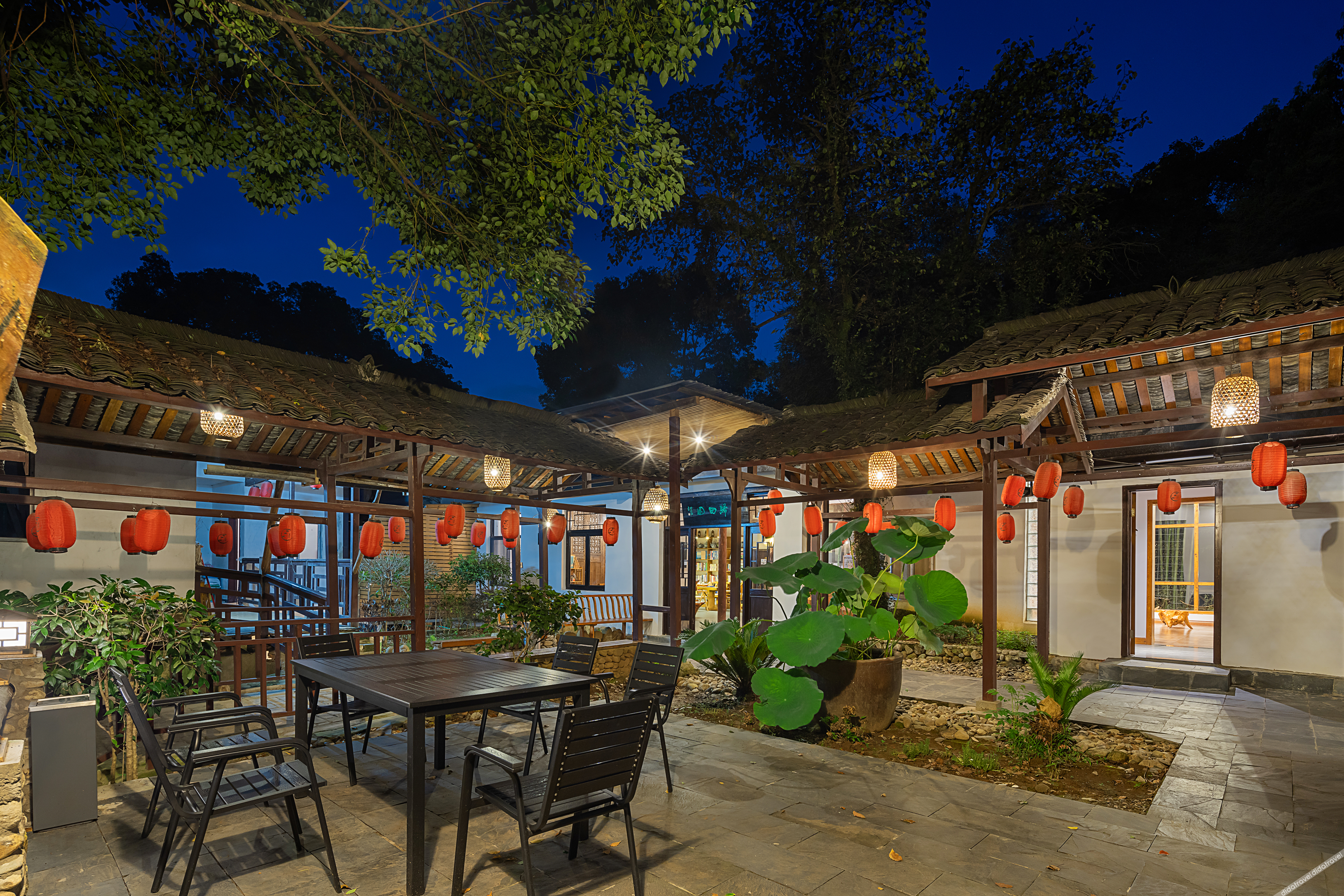 Floral Hotel·Laigui road Wang hotel (Donglin Temple Lushan cableway store) 3*