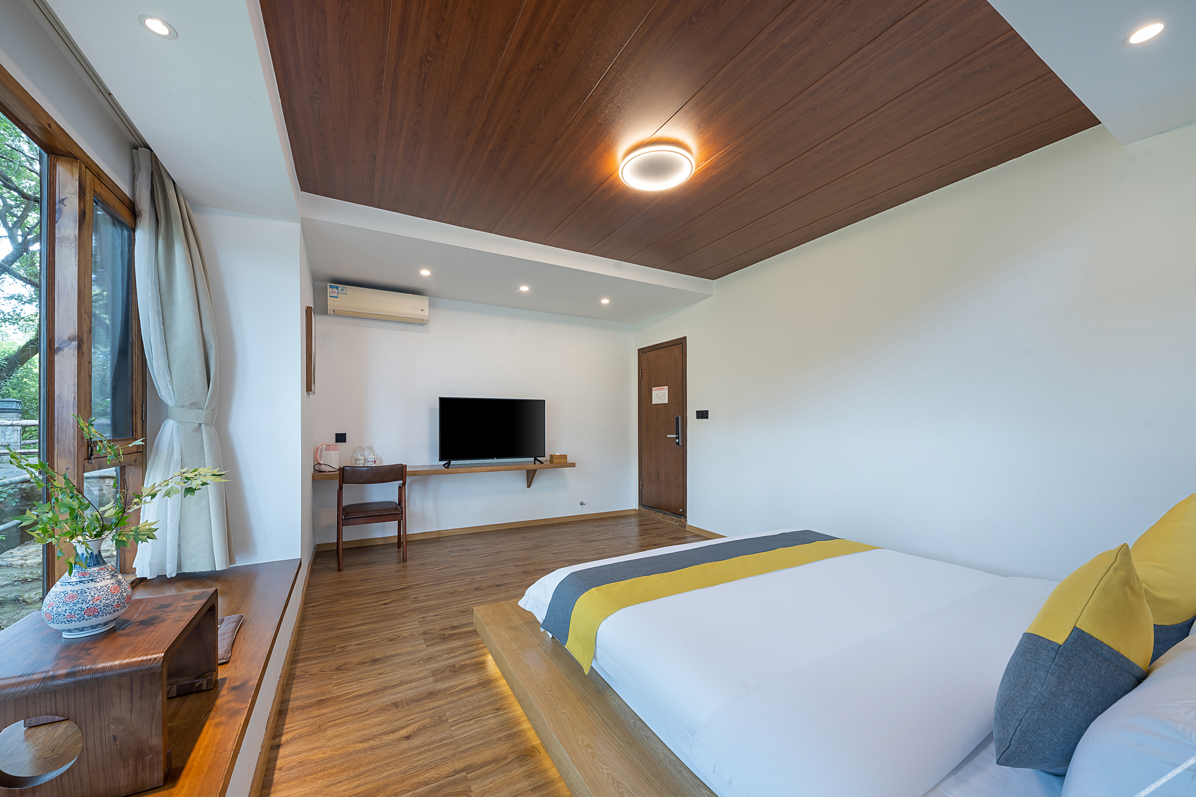 Floral Hotel·Laigui road Wang hotel (Donglin Temple Lushan cableway store) 3*
