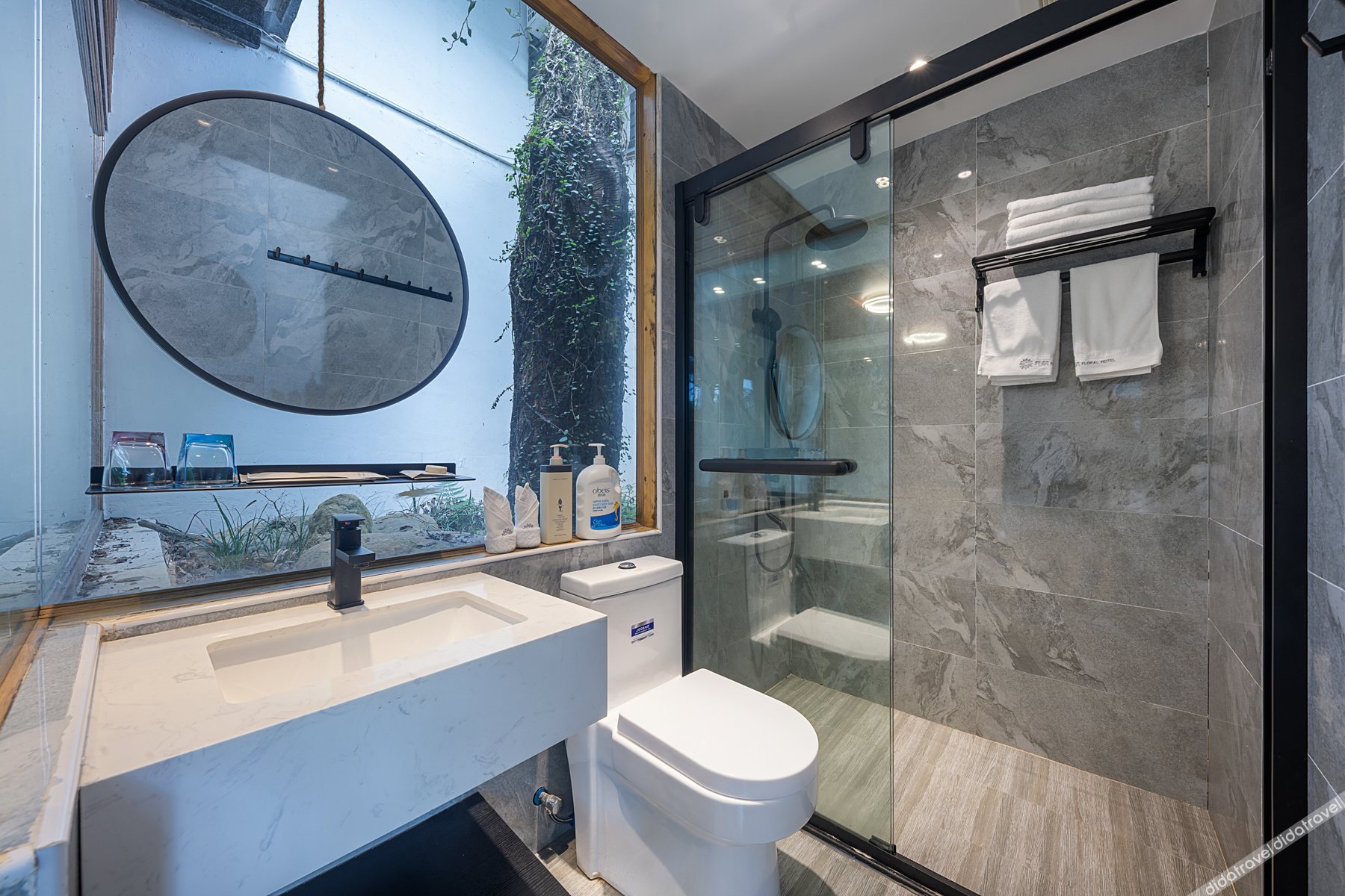 Floral Hotel·Laigui road Wang hotel (Donglin Temple Lushan cableway store) 3*
