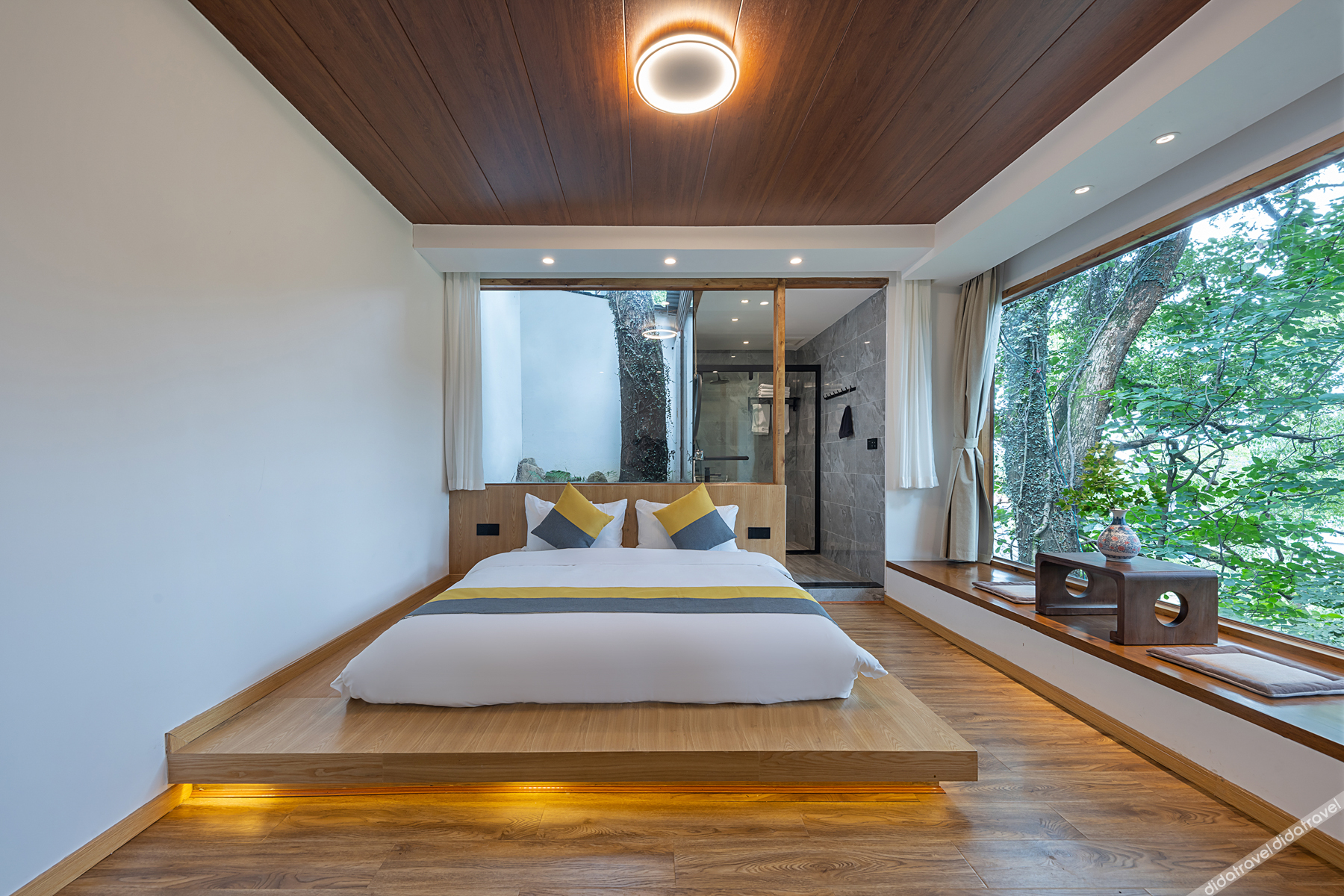 Floral Hotel·Laigui road Wang hotel (Donglin Temple Lushan cableway store) 3*