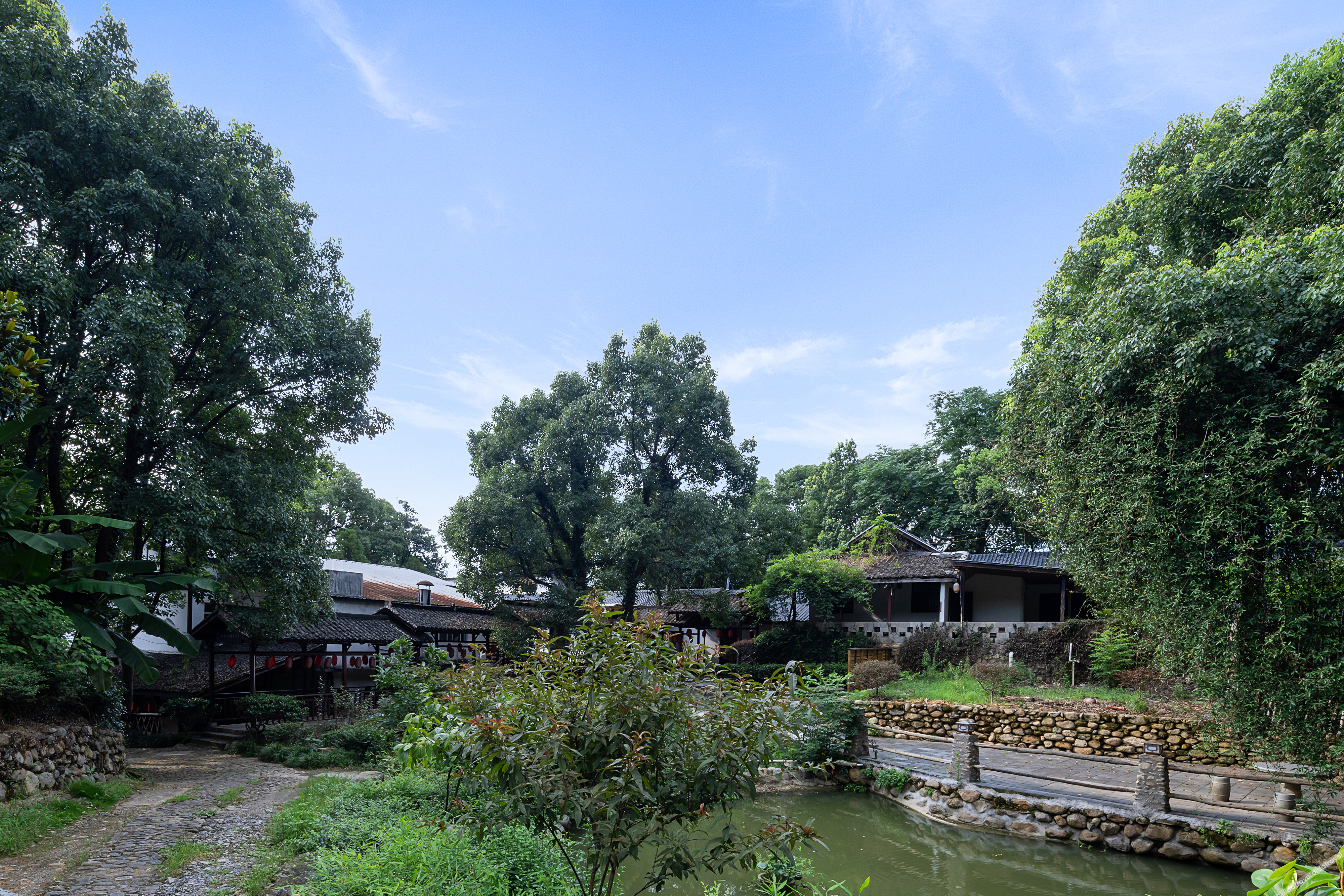 Floral Hotel·Laigui road Wang hotel (Donglin Temple Lushan cableway store) 3*