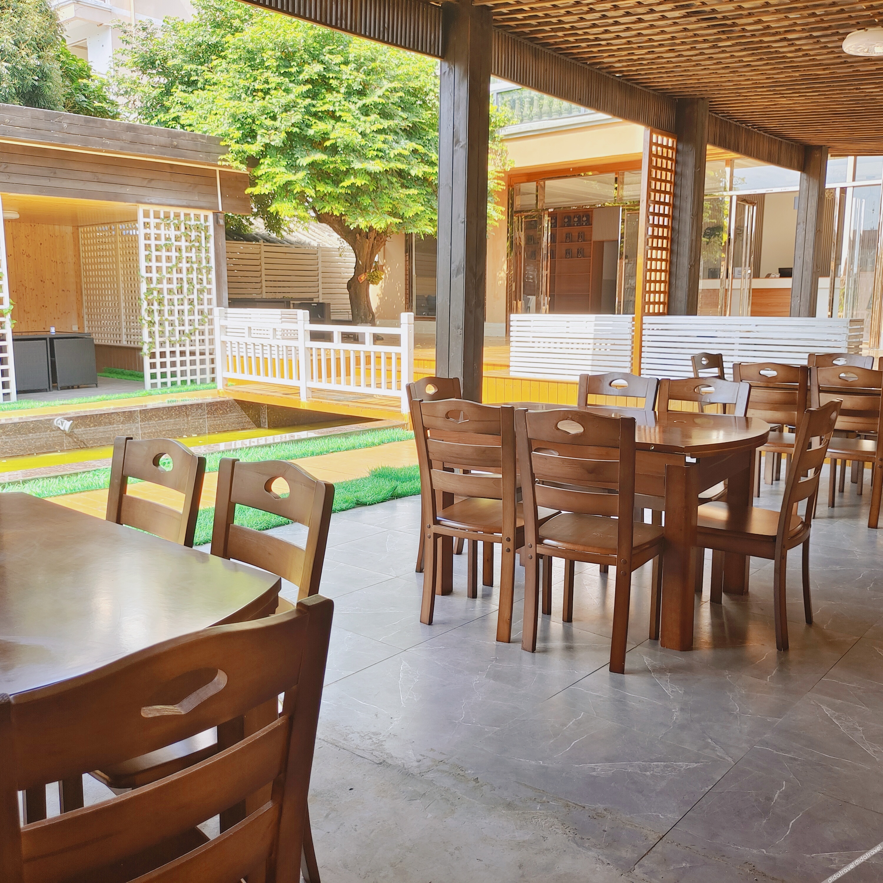 Floral Hotel · Weizhou Island Dynasty and Dusk hotel 3*