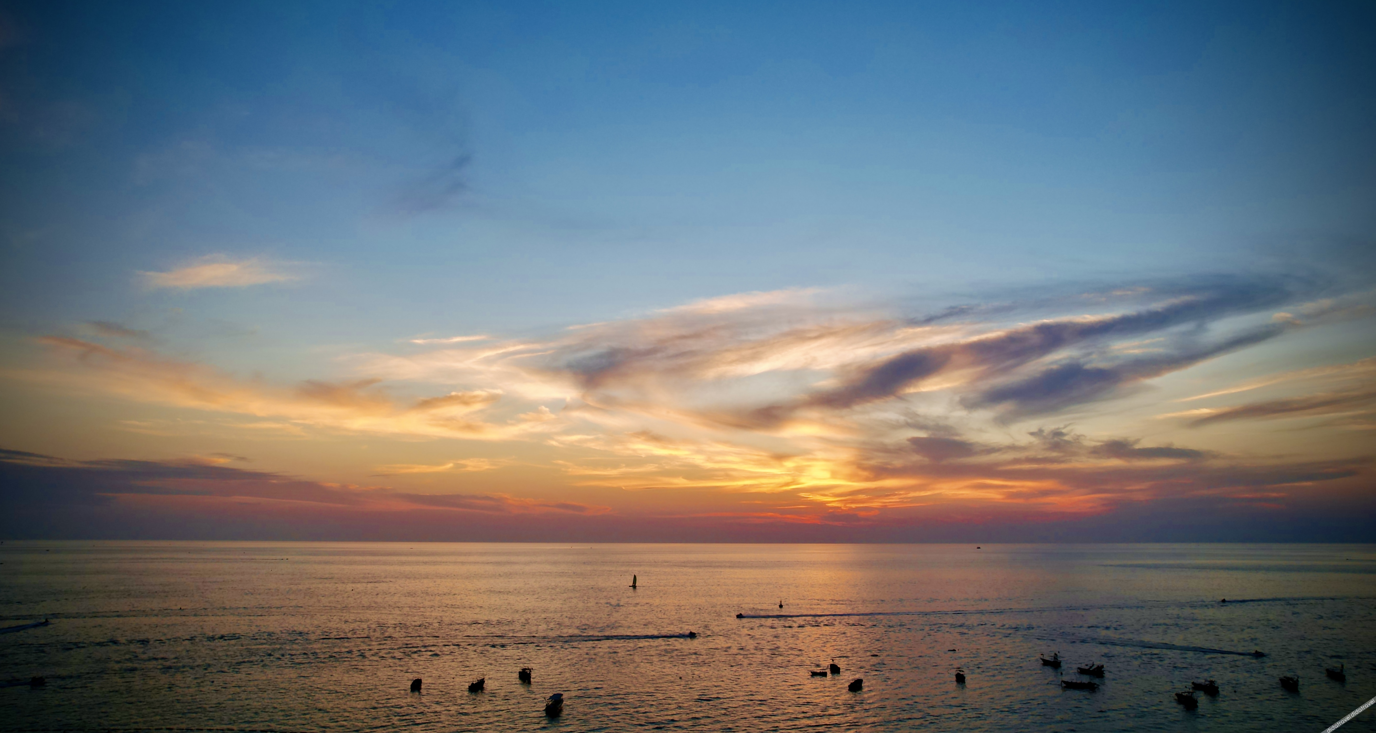 Floral Hotel · Weizhou Island Dynasty and Dusk hotel 3*