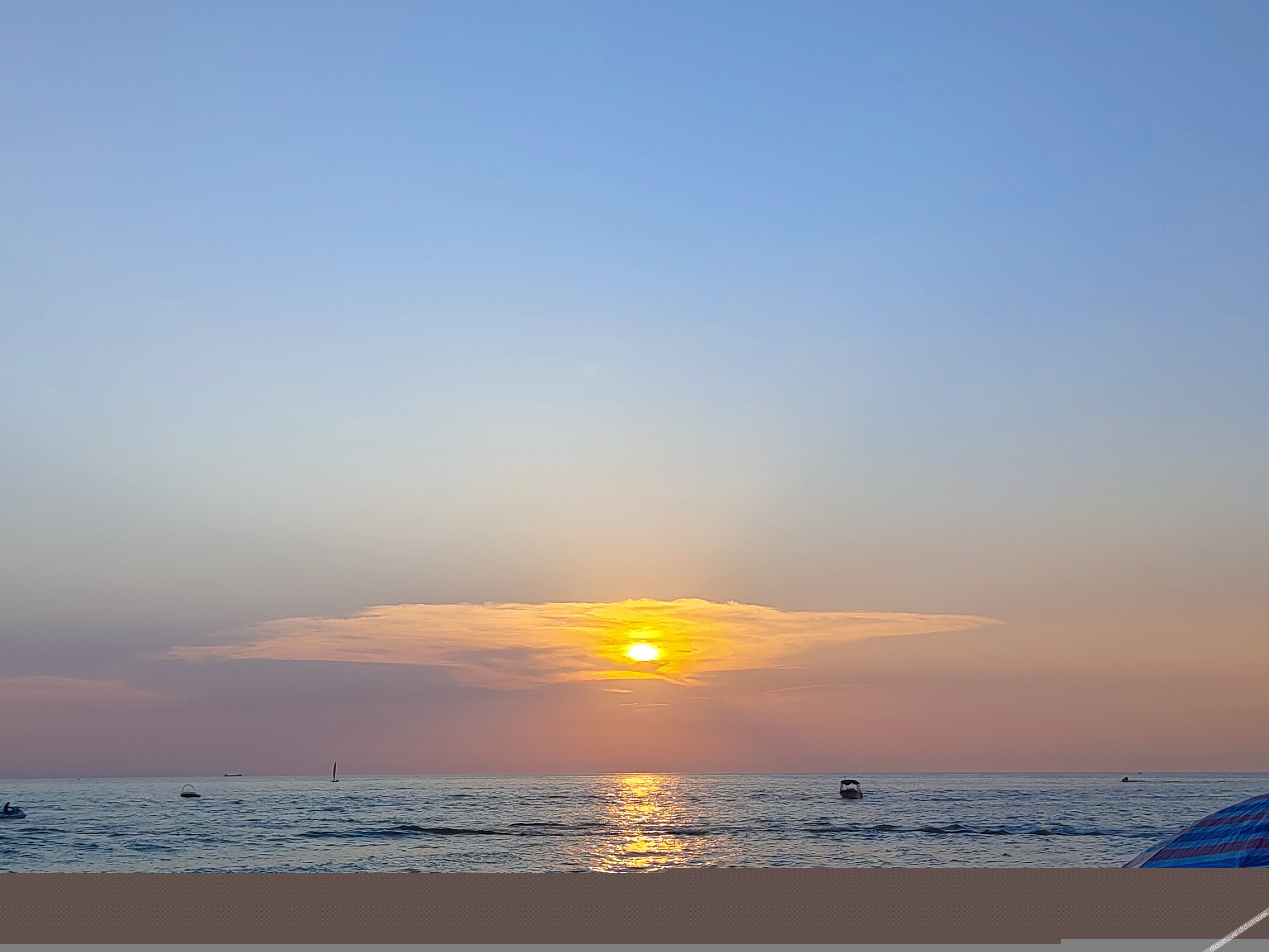 Floral Hotel · Weizhou Island Dynasty and Dusk hotel 3*