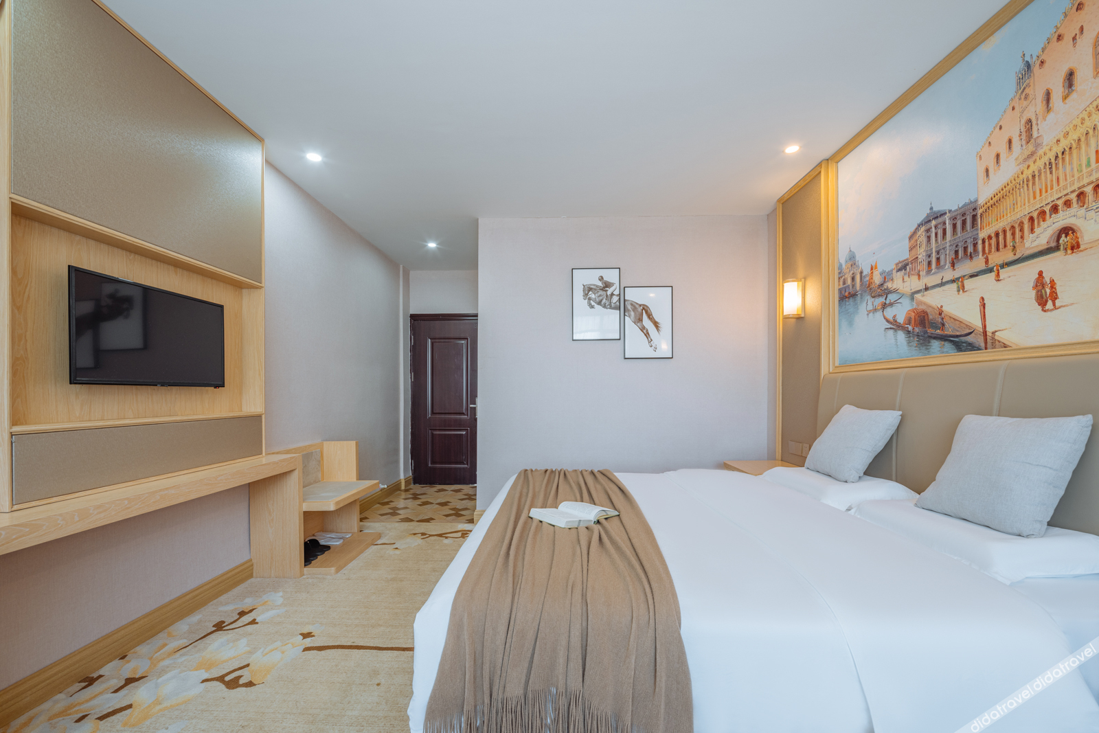 Floral Hotel · Weizhou Island Dynasty and Dusk hotel 3*