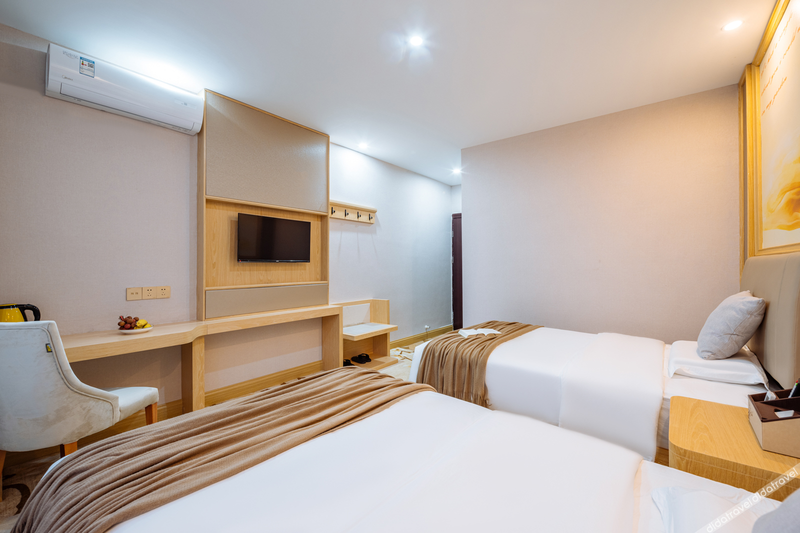 Floral Hotel · Weizhou Island Dynasty and Dusk hotel 3*
