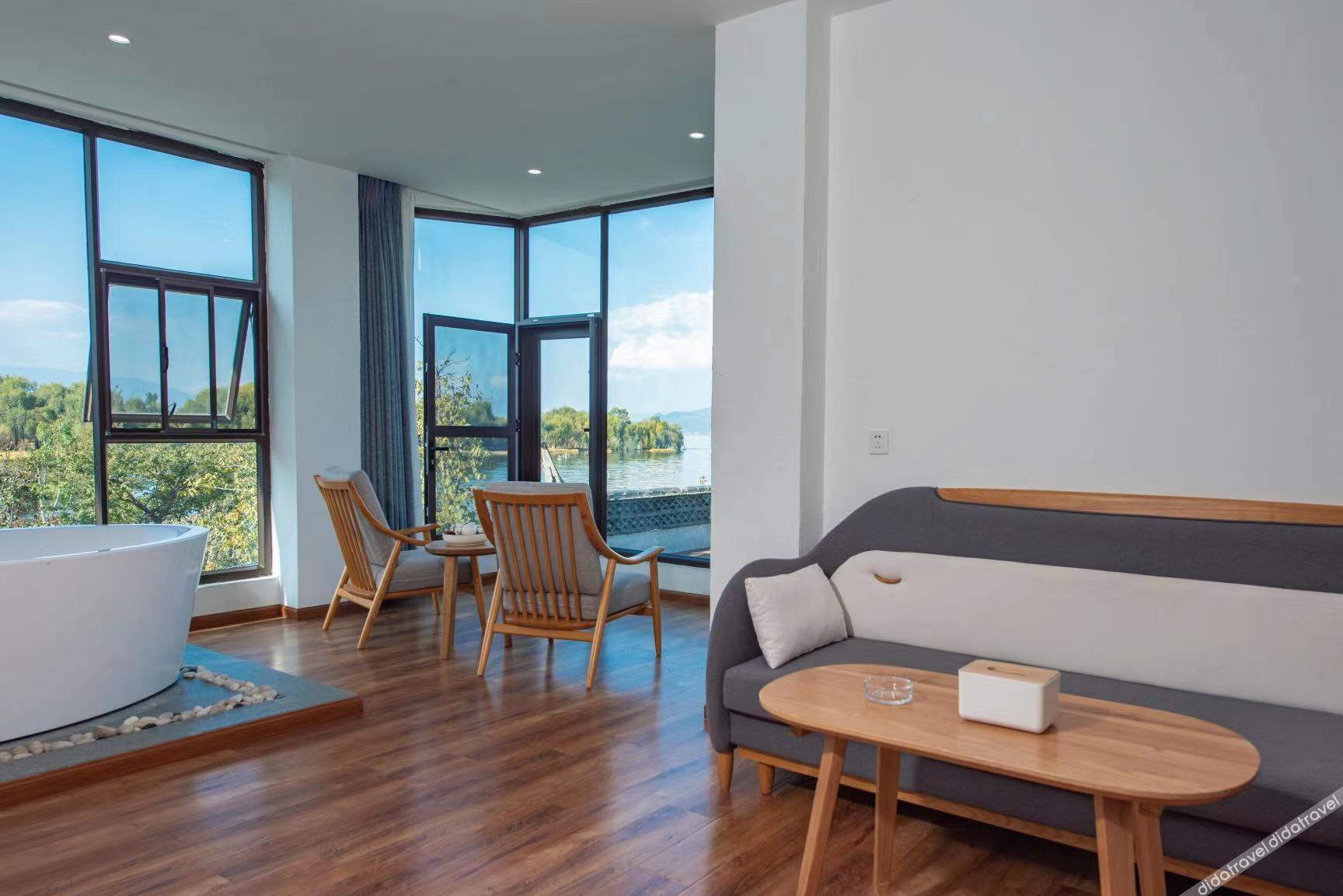 Floral Hotel·1Wei Hotel 3*