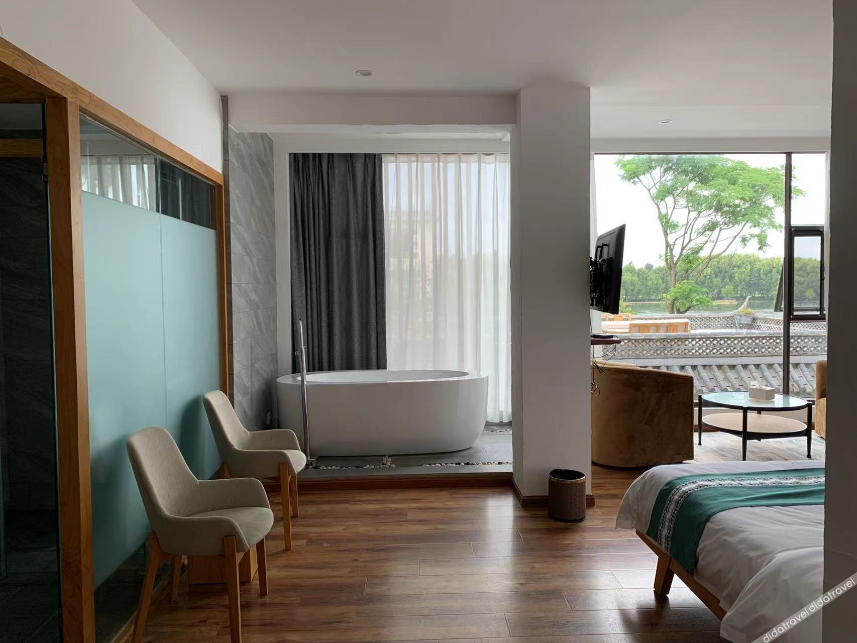 Floral Hotel·1Wei Hotel 3*