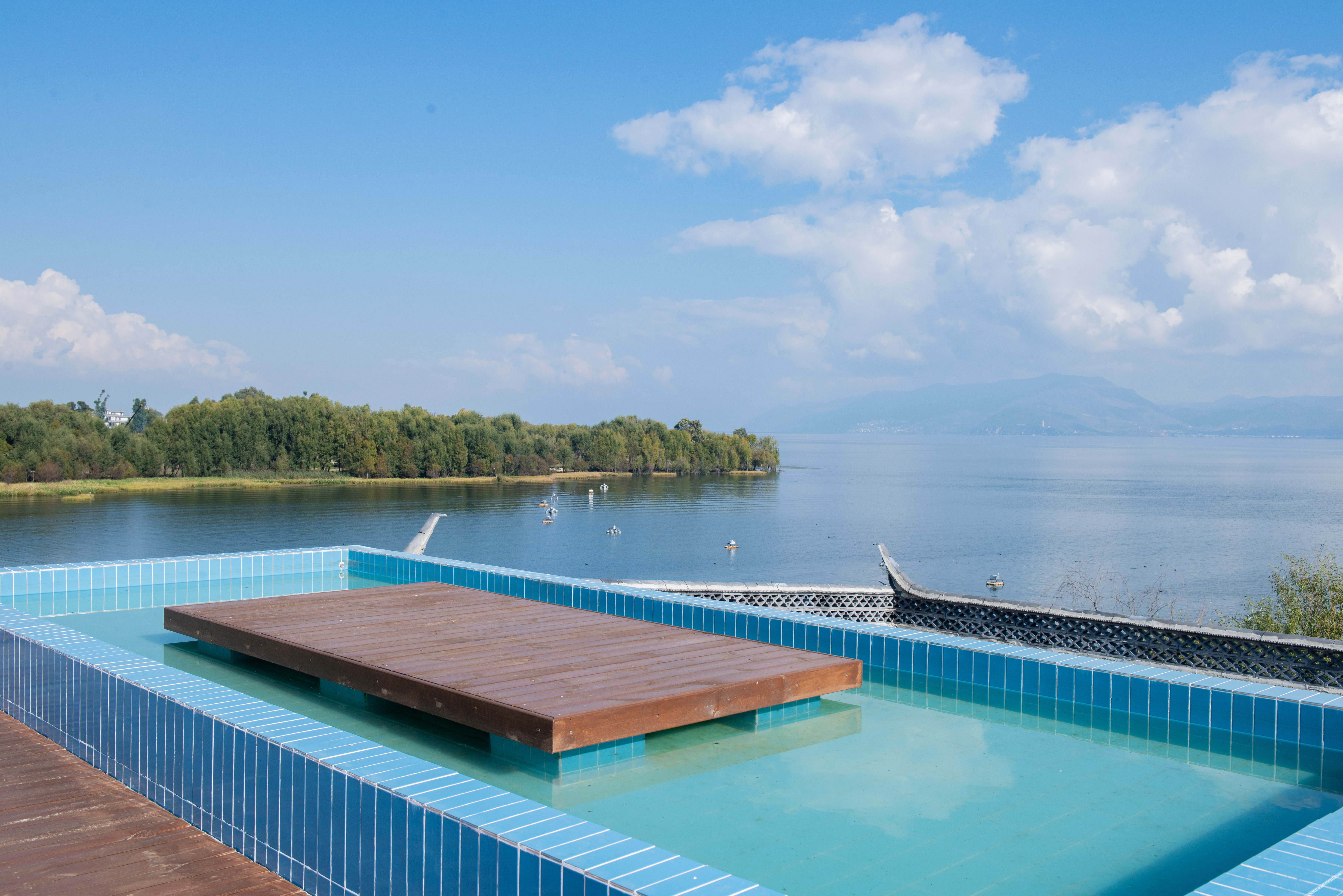 Floral Hotel·1Wei Hotel 3*