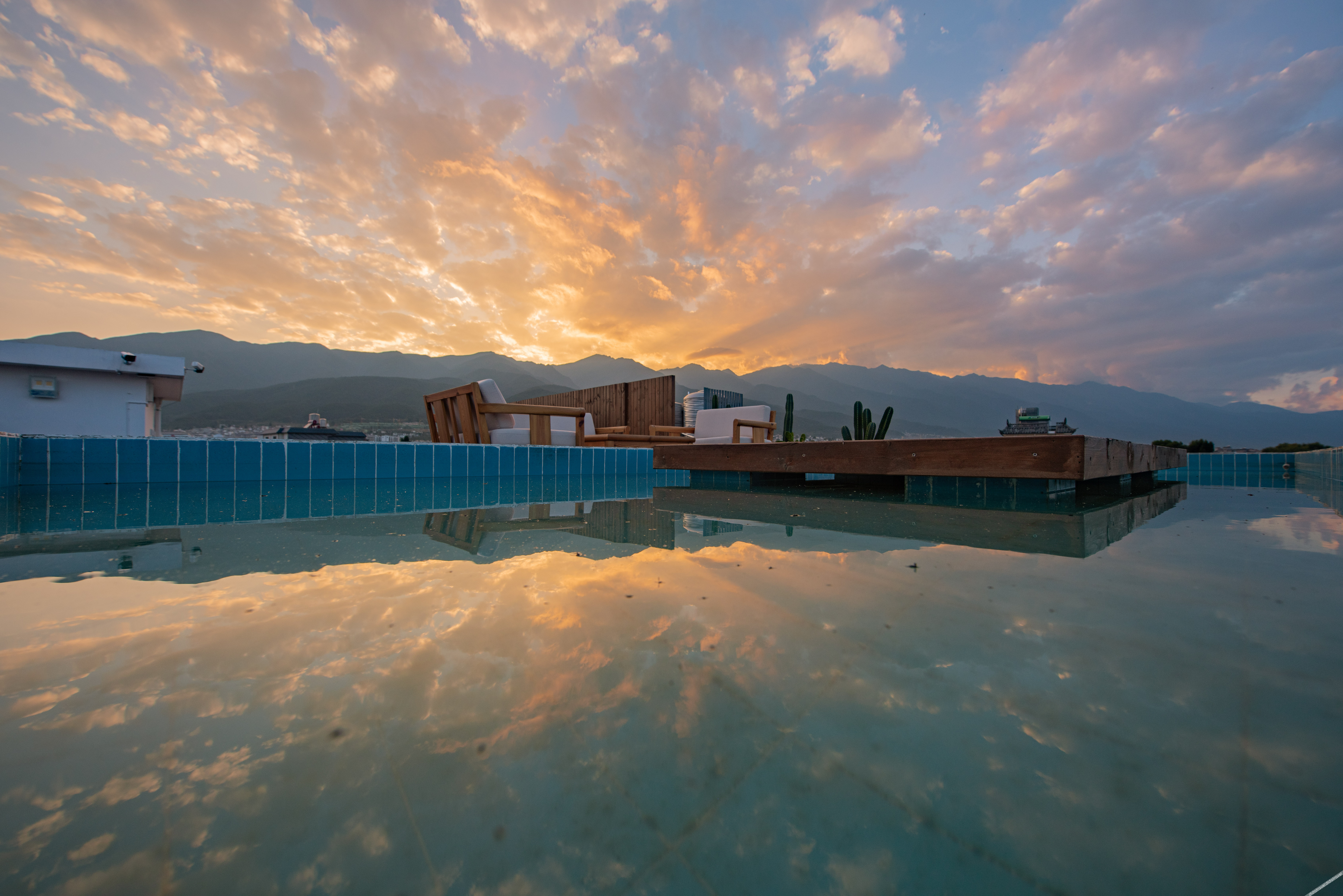 Floral Hotel·1Wei Hotel 3*