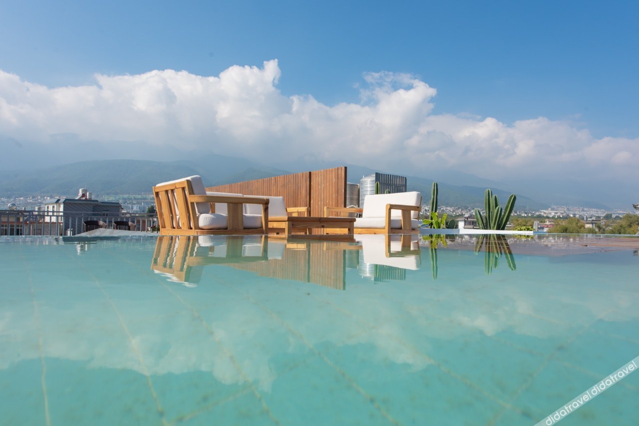 Floral Hotel·1Wei Hotel 3*