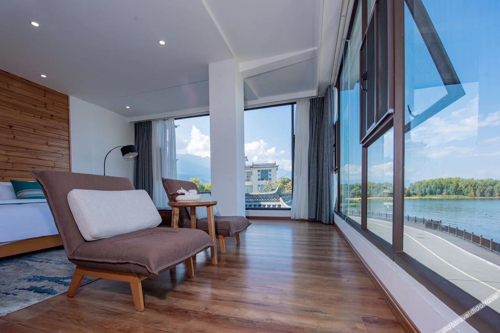 Floral Hotel·1Wei Hotel 3*
